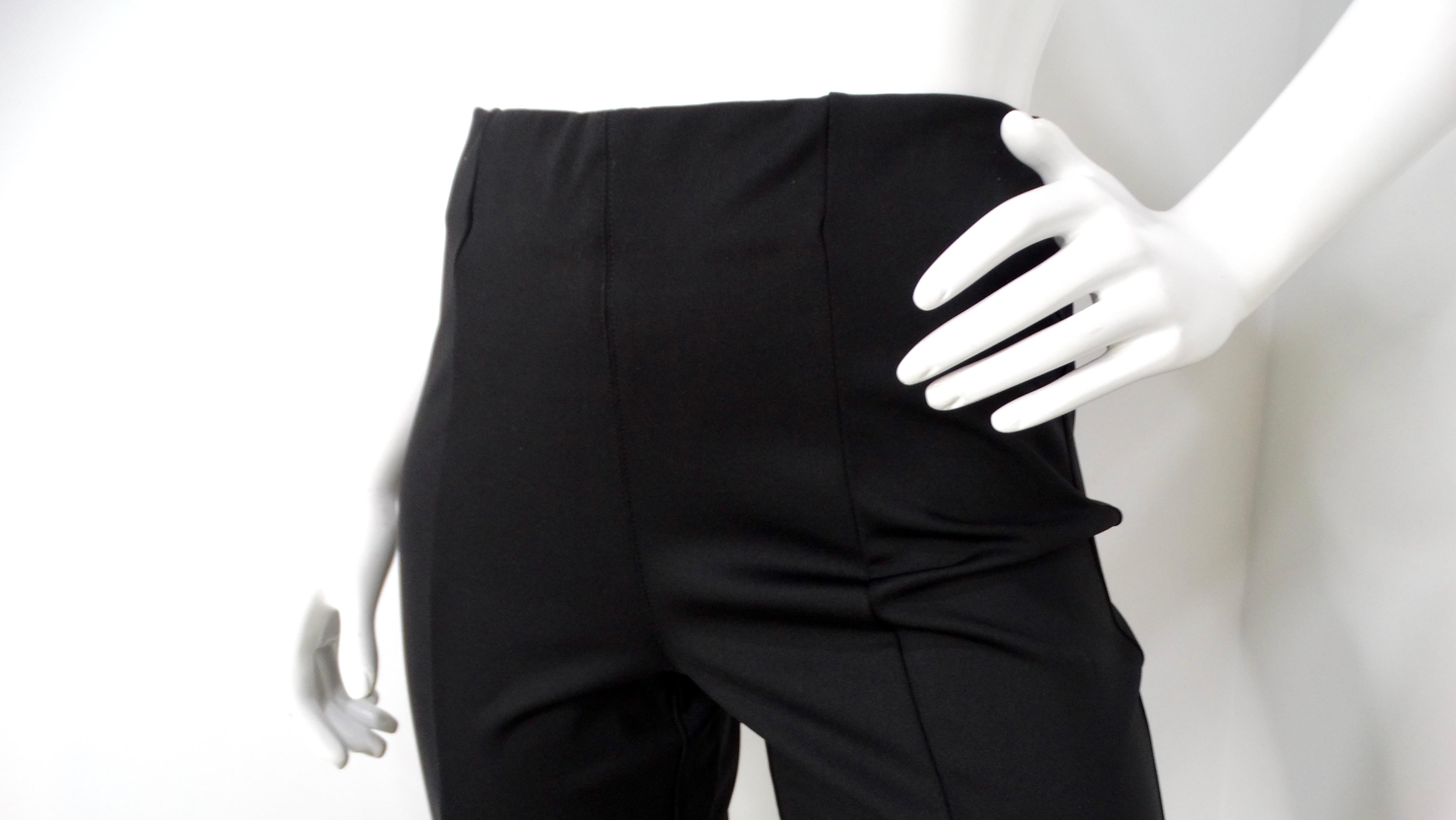 LAPOINTE Pantaloni scuba neri a gamba stretta con orlo in piume di struzzo In condizioni buone in vendita a Scottsdale, AZ
