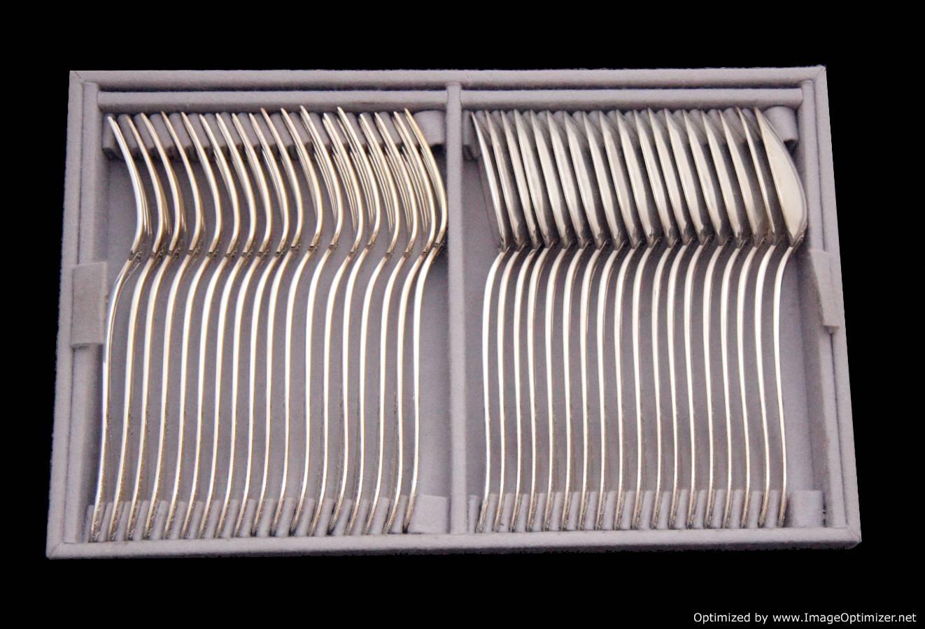 Lapparra - 111 pièces  Ensemble de couverts français anciens en argent sterling - Service pour 18 personnes en vente 4