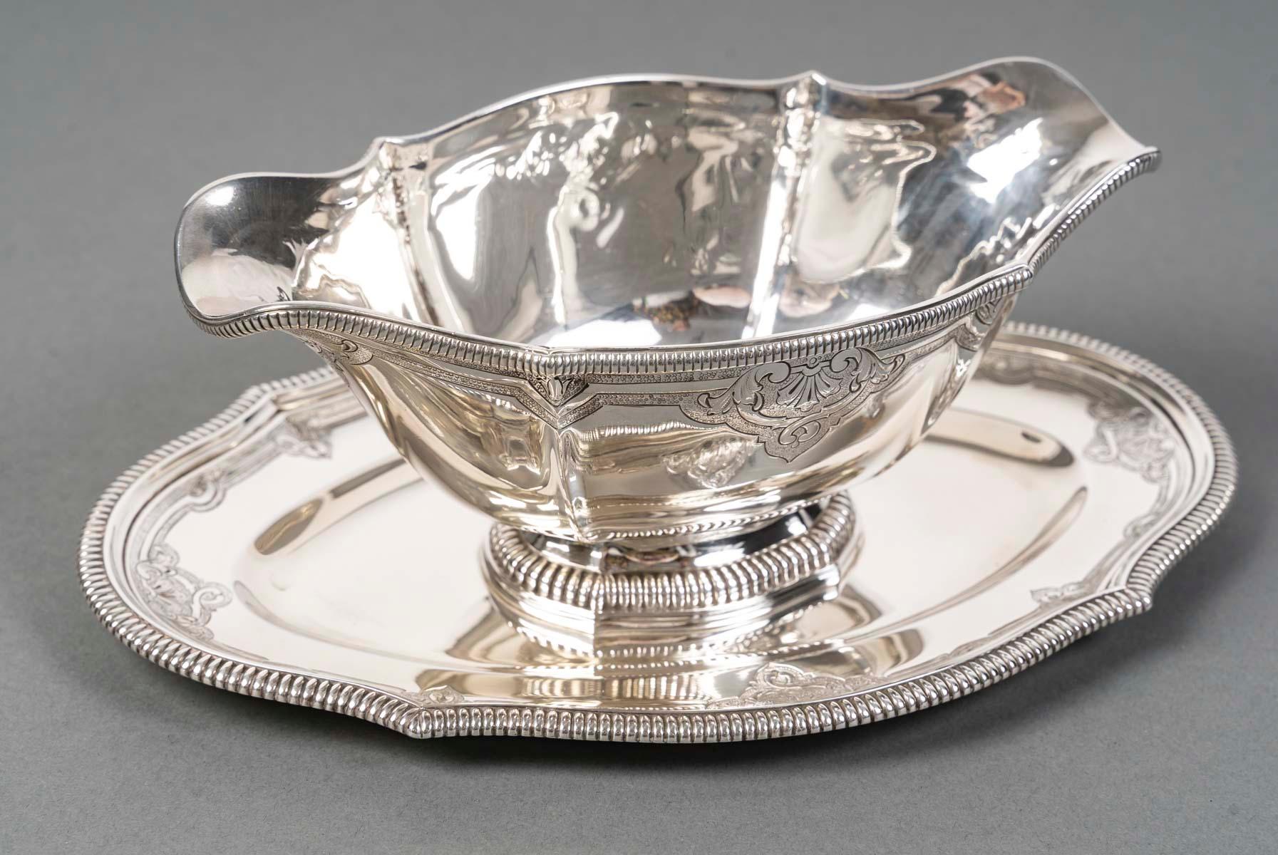 Lapparra - Vegetable Dish And Sauce Boat In Solid Silver Circa 19th Century For Sale 5
