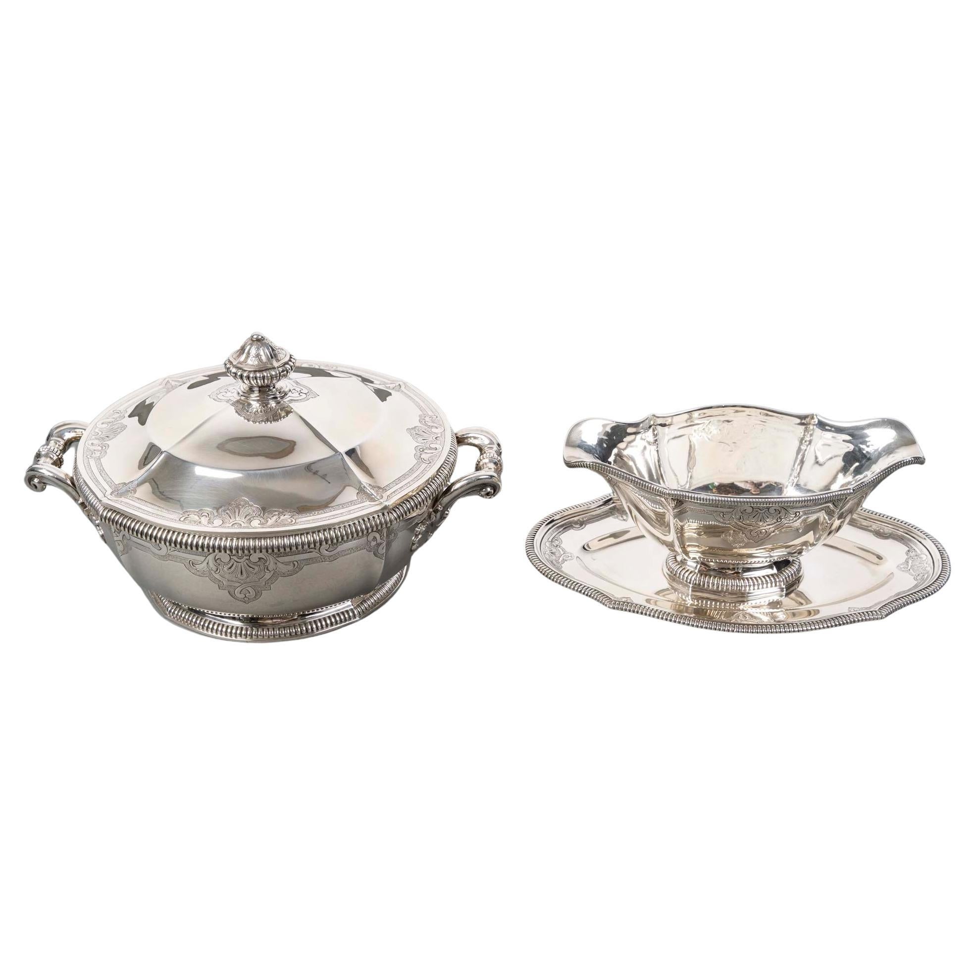 Lapparra - Vegetable Dish And Sauce Boat In Solid Silver Circa 19th Century For Sale