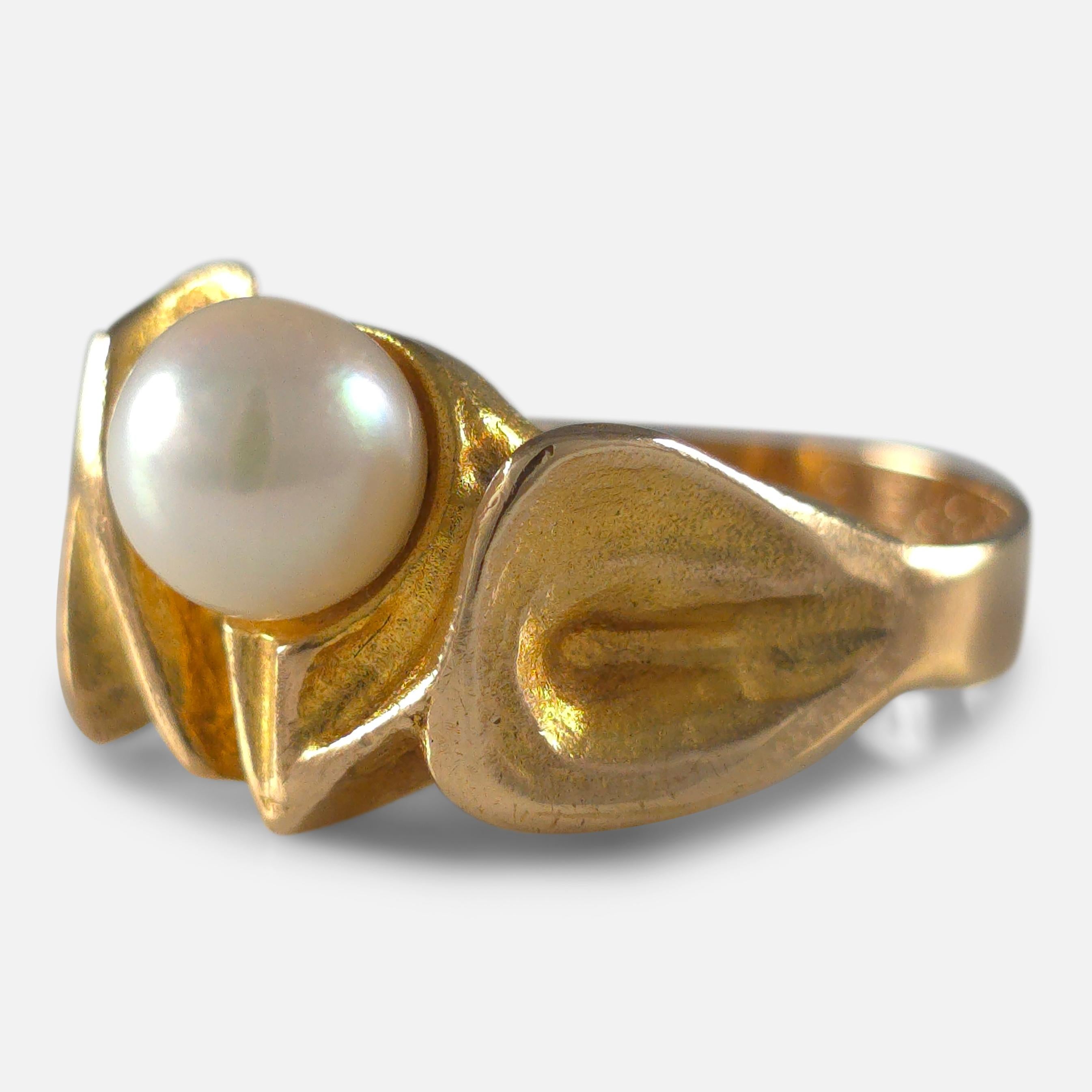 Lapponia 14ct Gold Pearl 'Lapintaika' Ring, Björn Weckström, 1970 For Sale 4