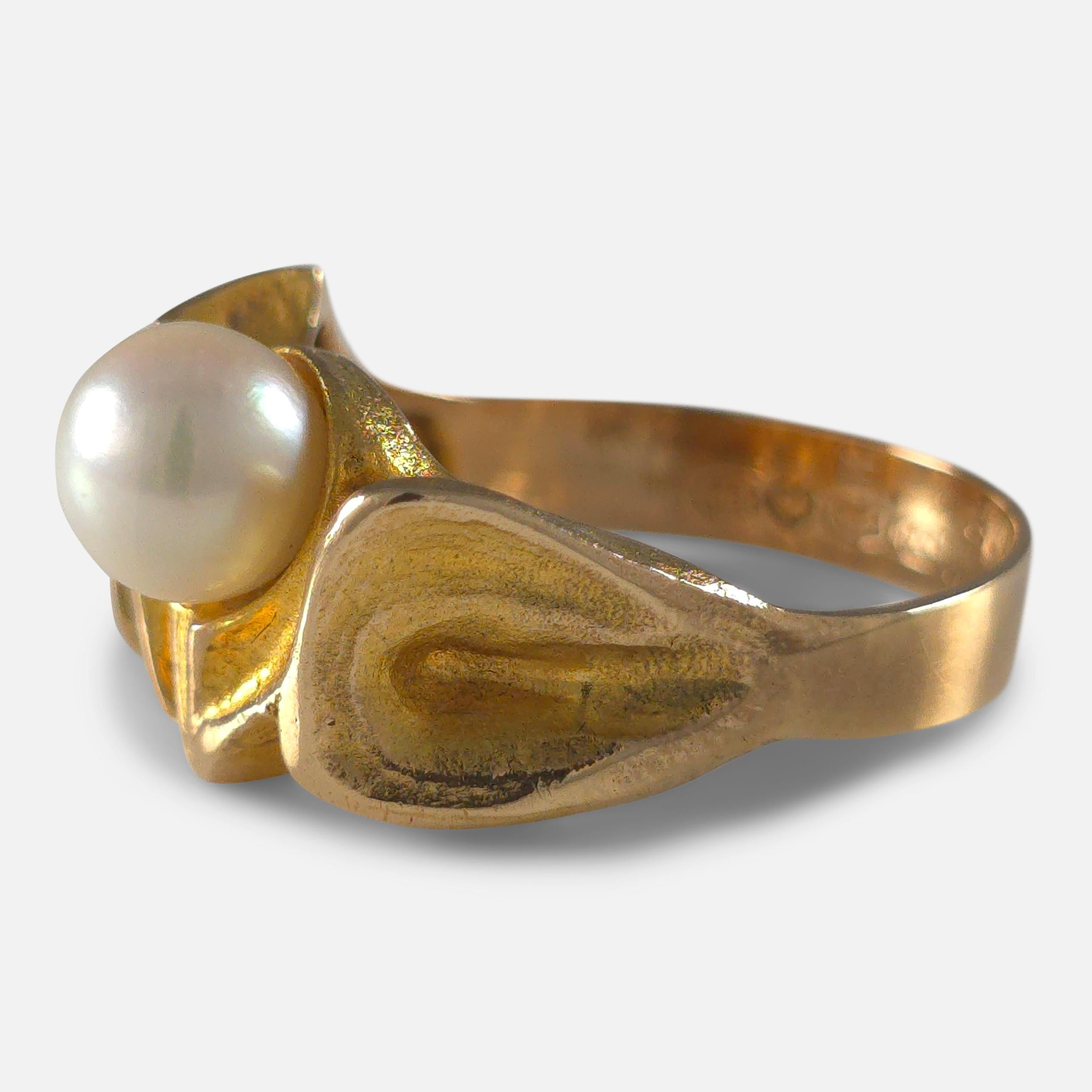 Lapponia 14ct Gold Pearl 'Lapintaika' Ring, Björn Weckström, 1970 For Sale 3