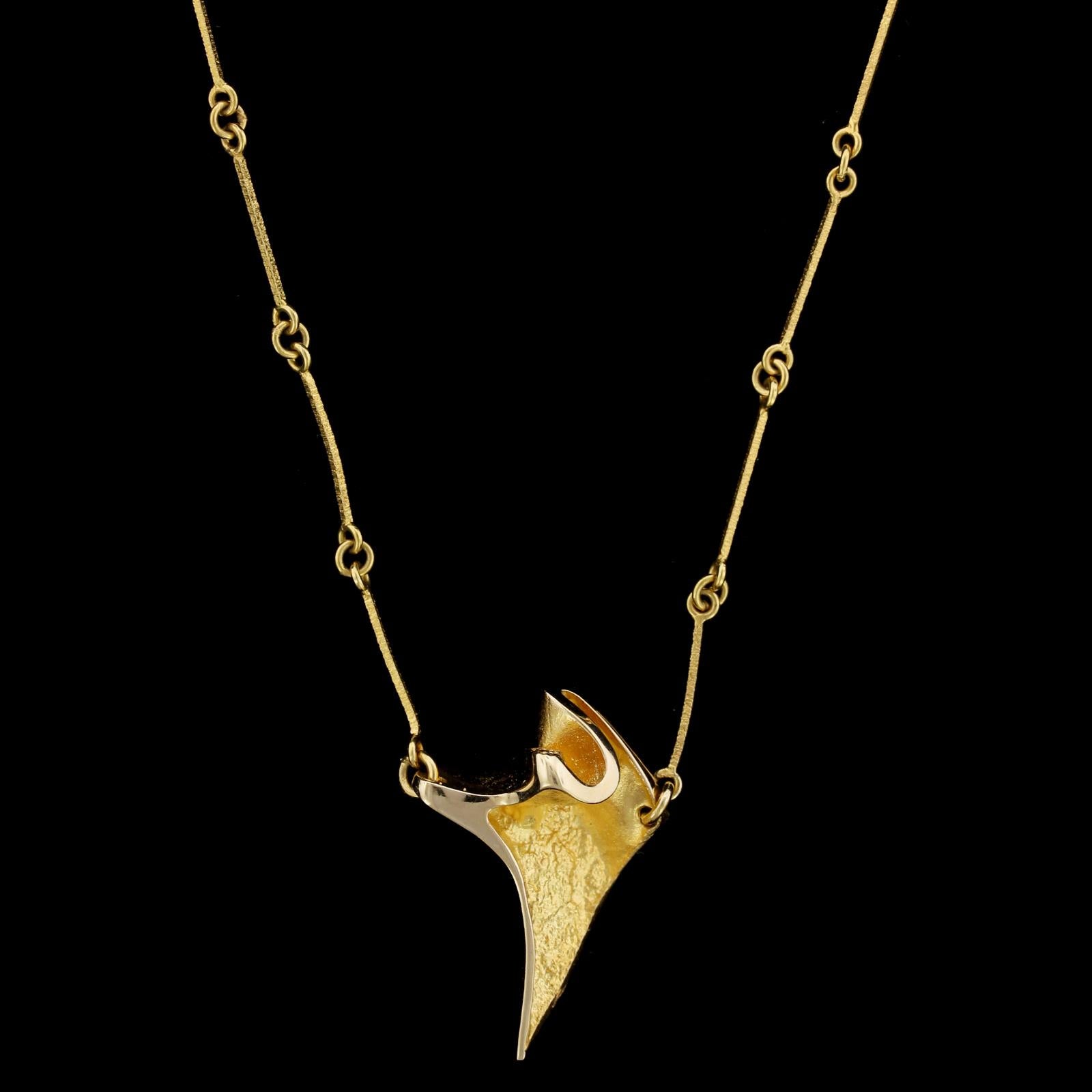 Modernist Lapponia 18 Karat Yellow Gold Necklace, Finland For Sale