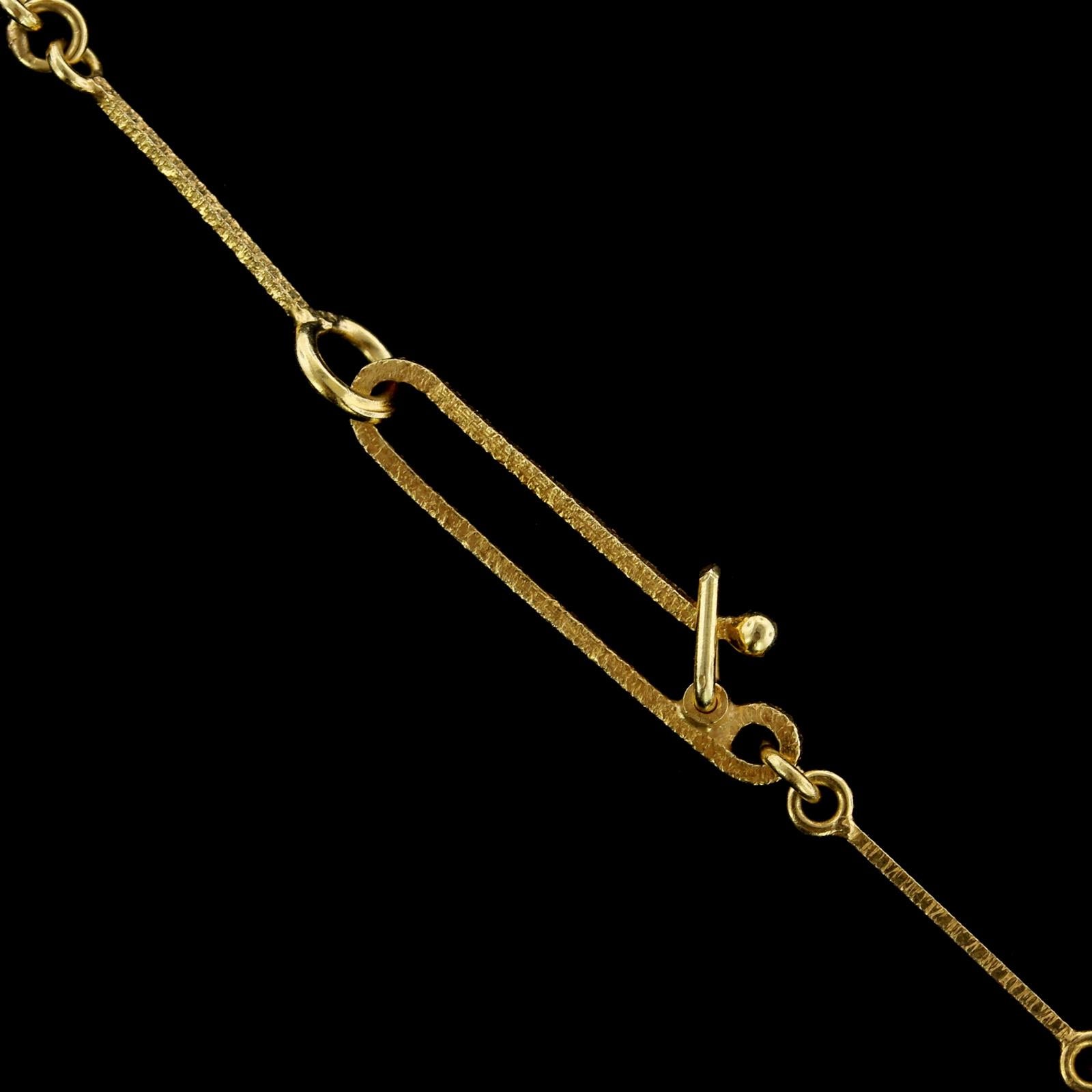 Lapponia 18 Karat Yellow Gold Necklace, Finland In Good Condition For Sale In Nashua, NH
