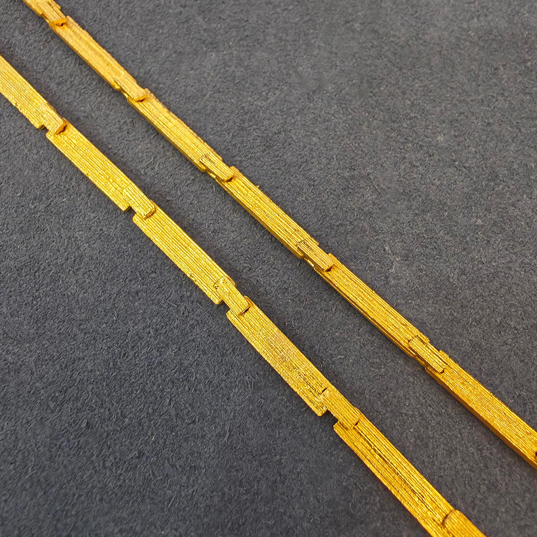 Collana con diamanti e oro 18 carati Lapponia, 2009 In condizioni ottime in vendita a New York, NY