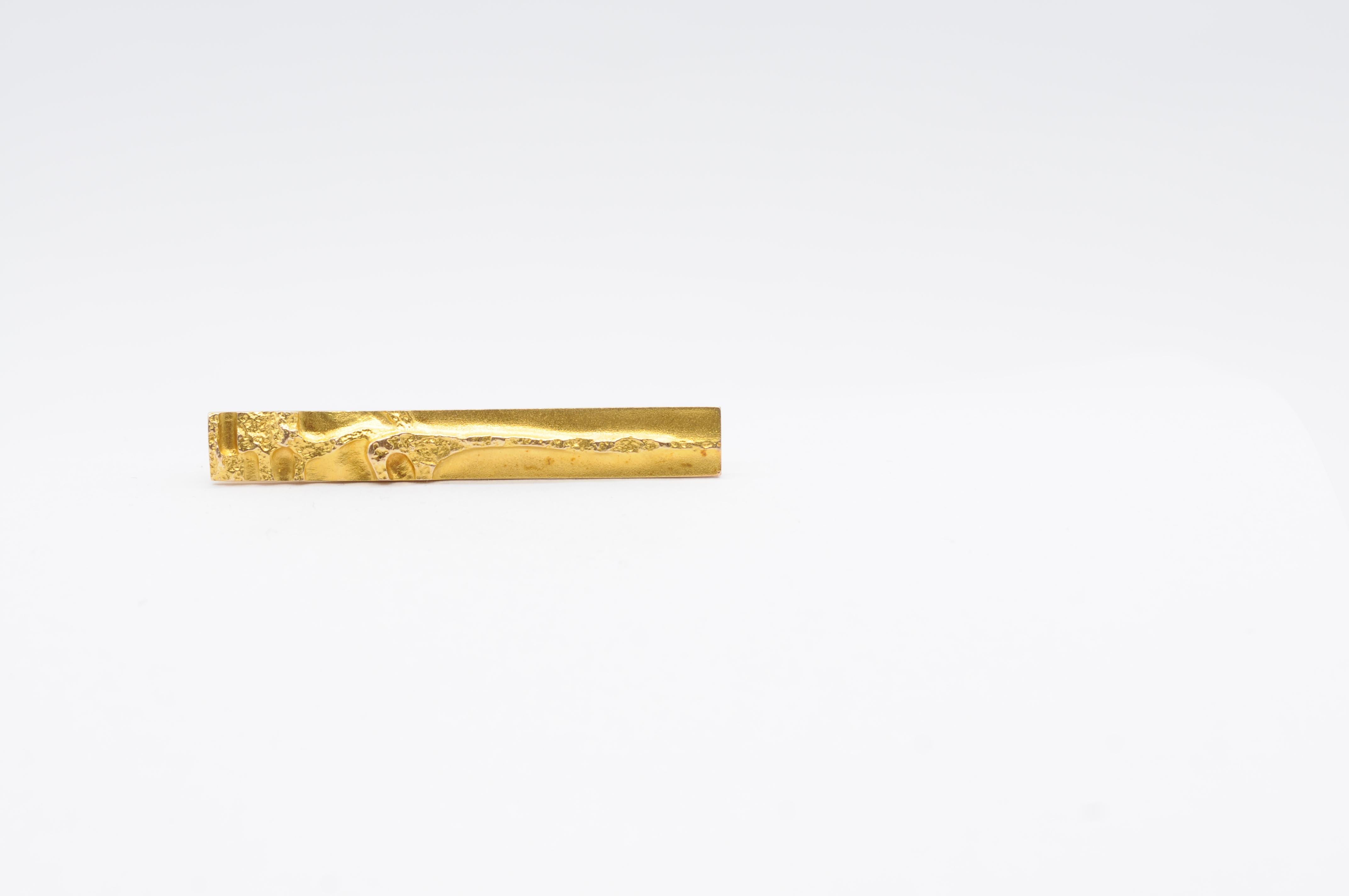 Lapponia tie clip from Finland 18k yellow gold In Good Condition For Sale In Berlin, BE