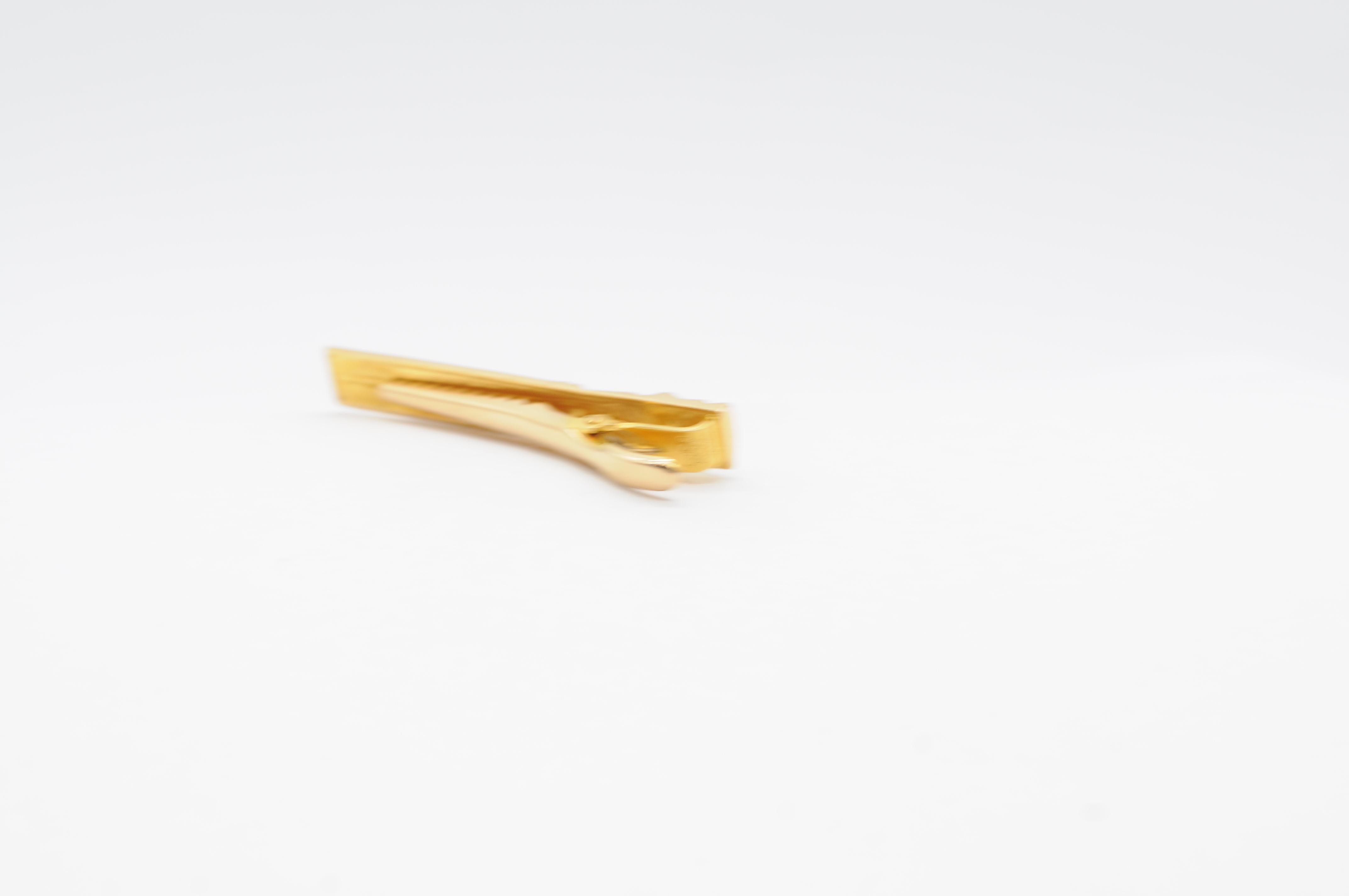Lapponia tie clip from Finland 18k yellow gold For Sale 2