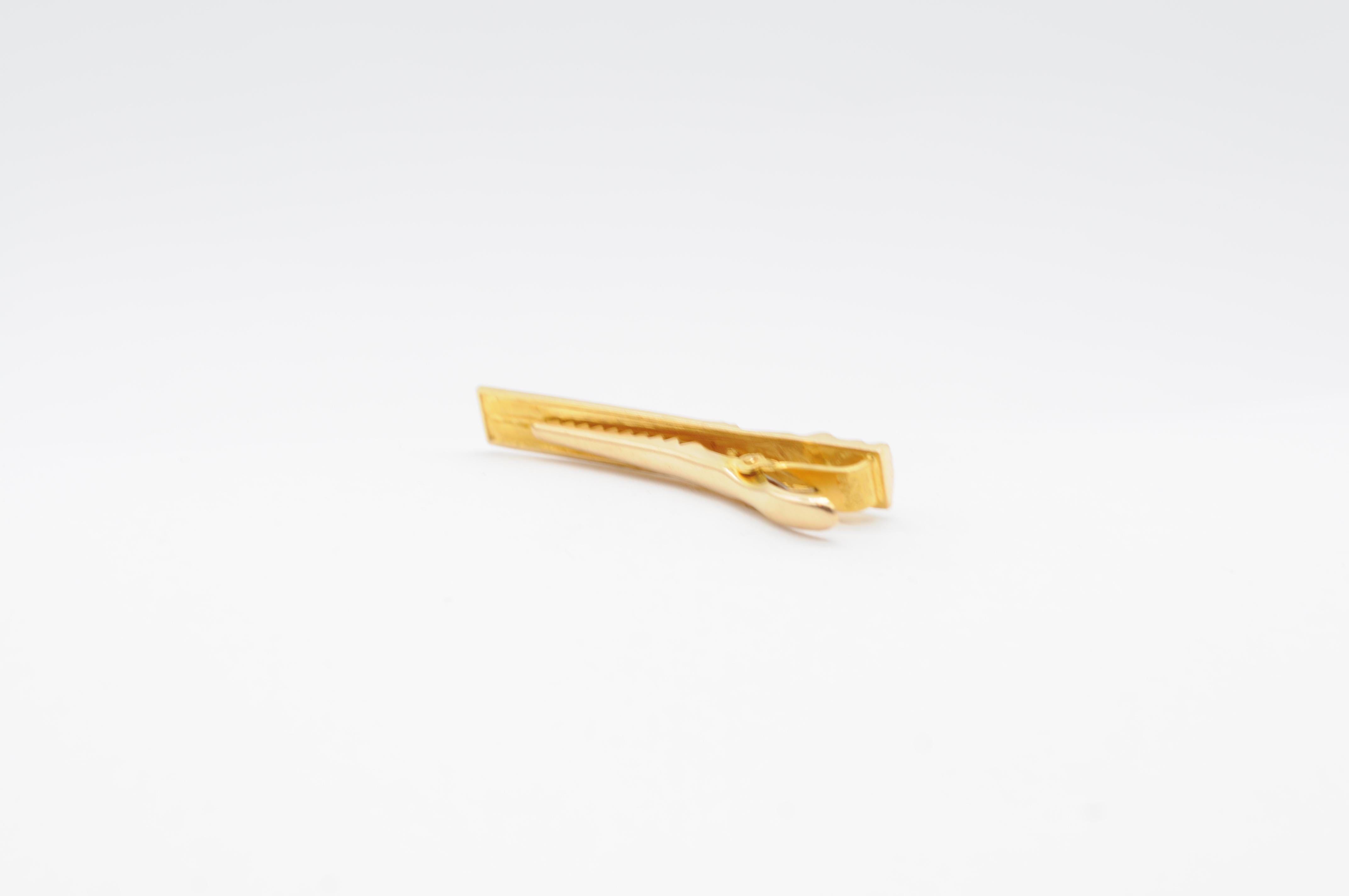 Lapponia tie clip from Finland 18k yellow gold For Sale 3
