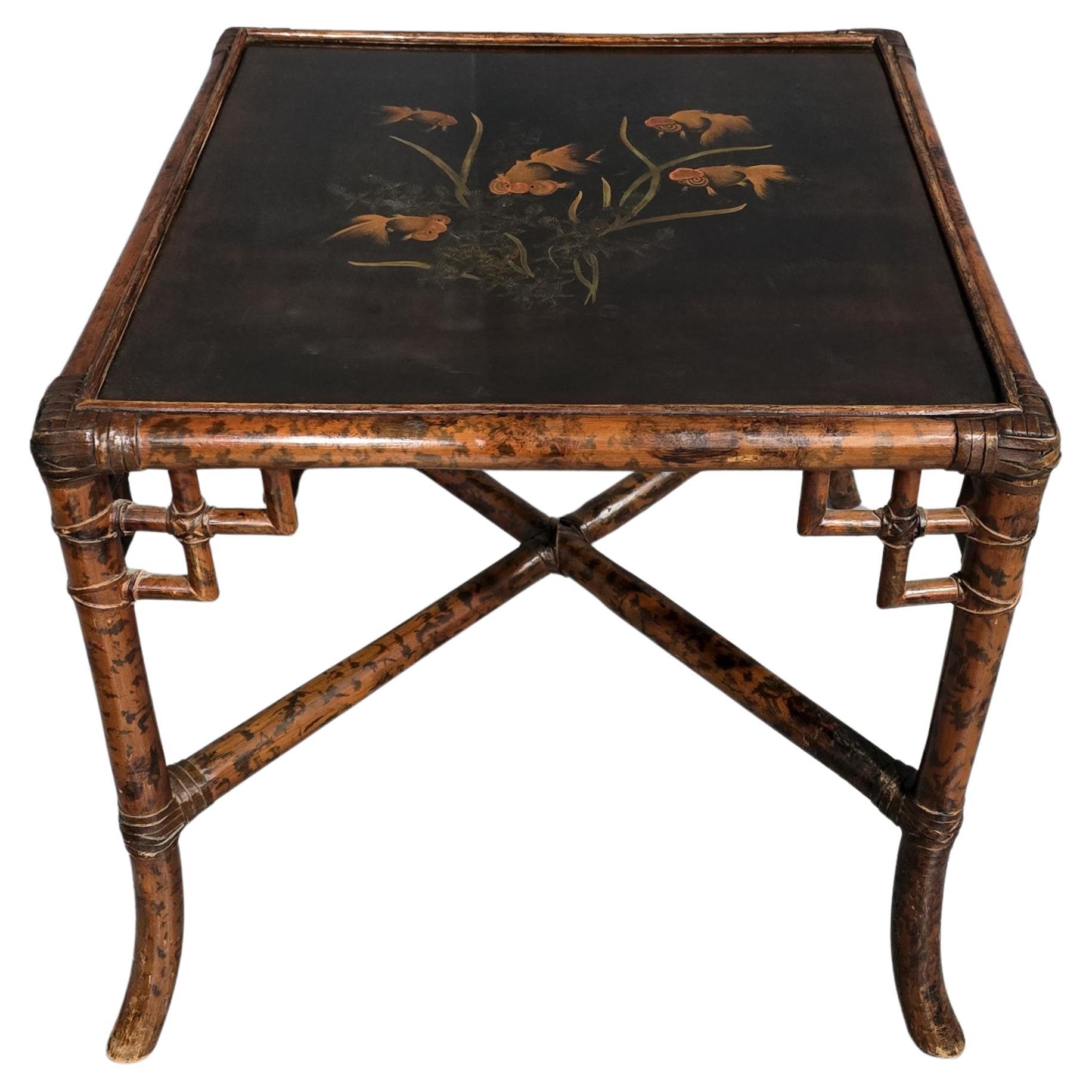 Table d'appoint en bambou laqué