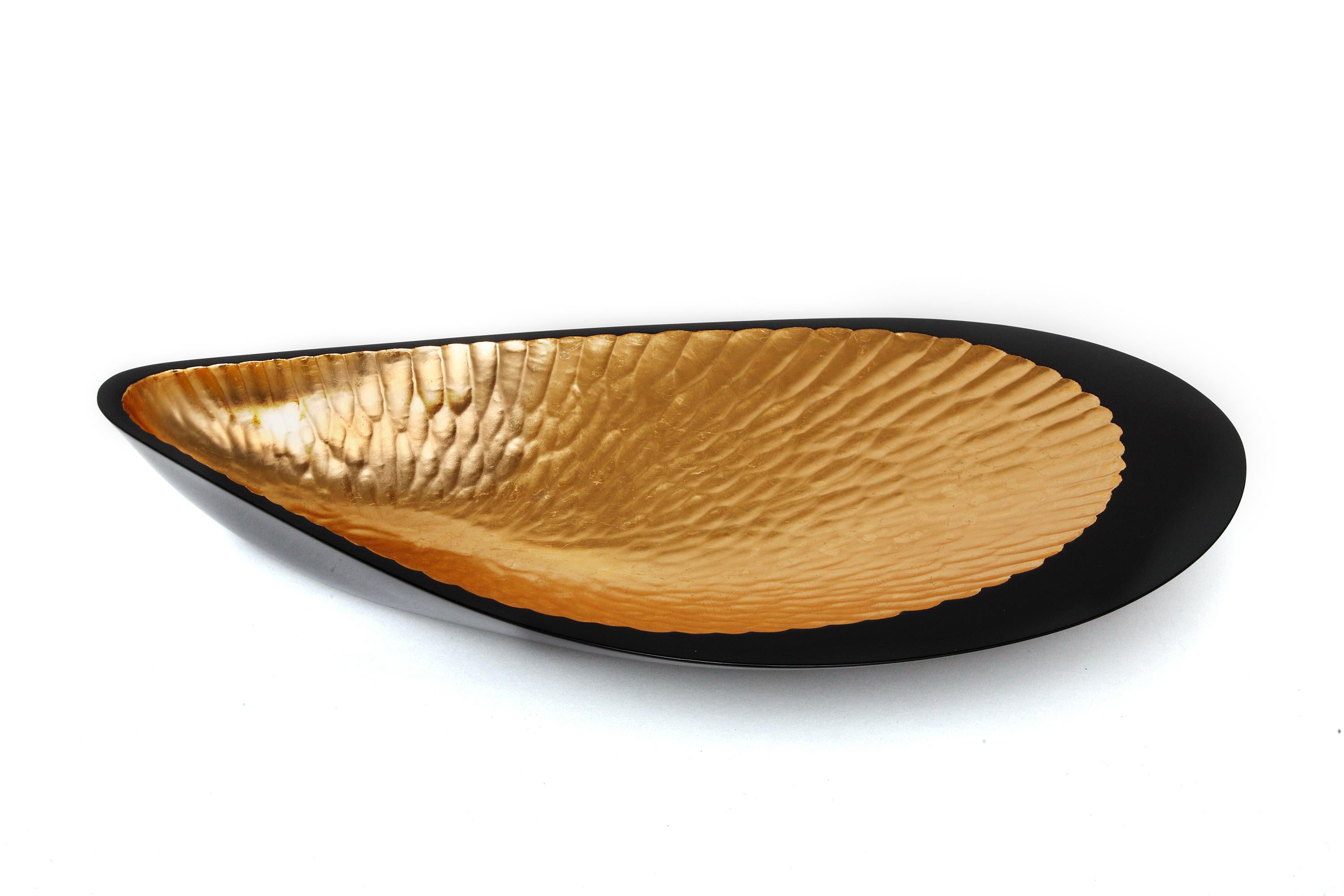 Hand-Crafted Lacquered Wood and Gold Shell Sculpture, Mussel