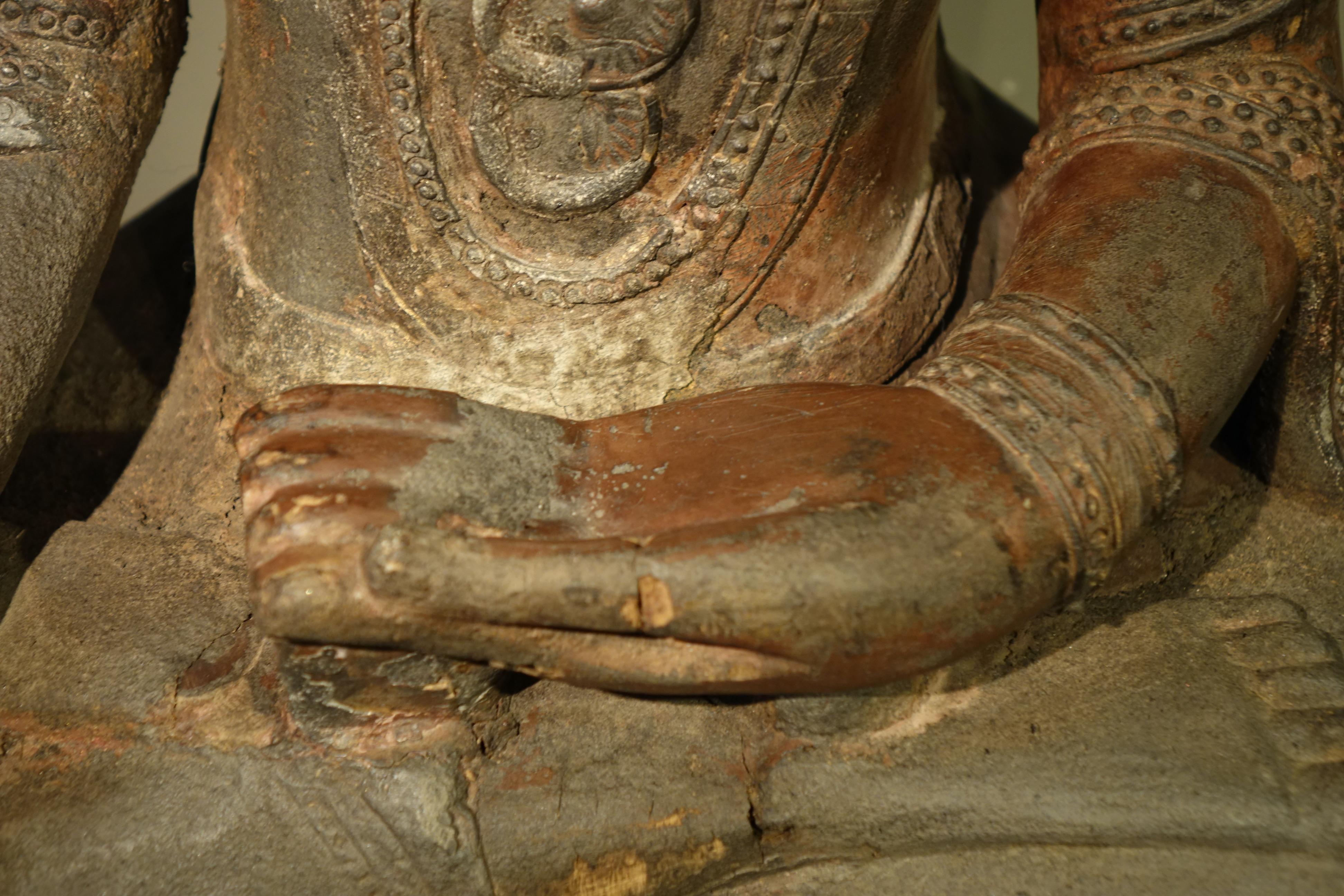 XVIIIe siècle Bouddha en bois laqué, Shan États-Unis, Birmanie, en partie du 18e siècle en vente