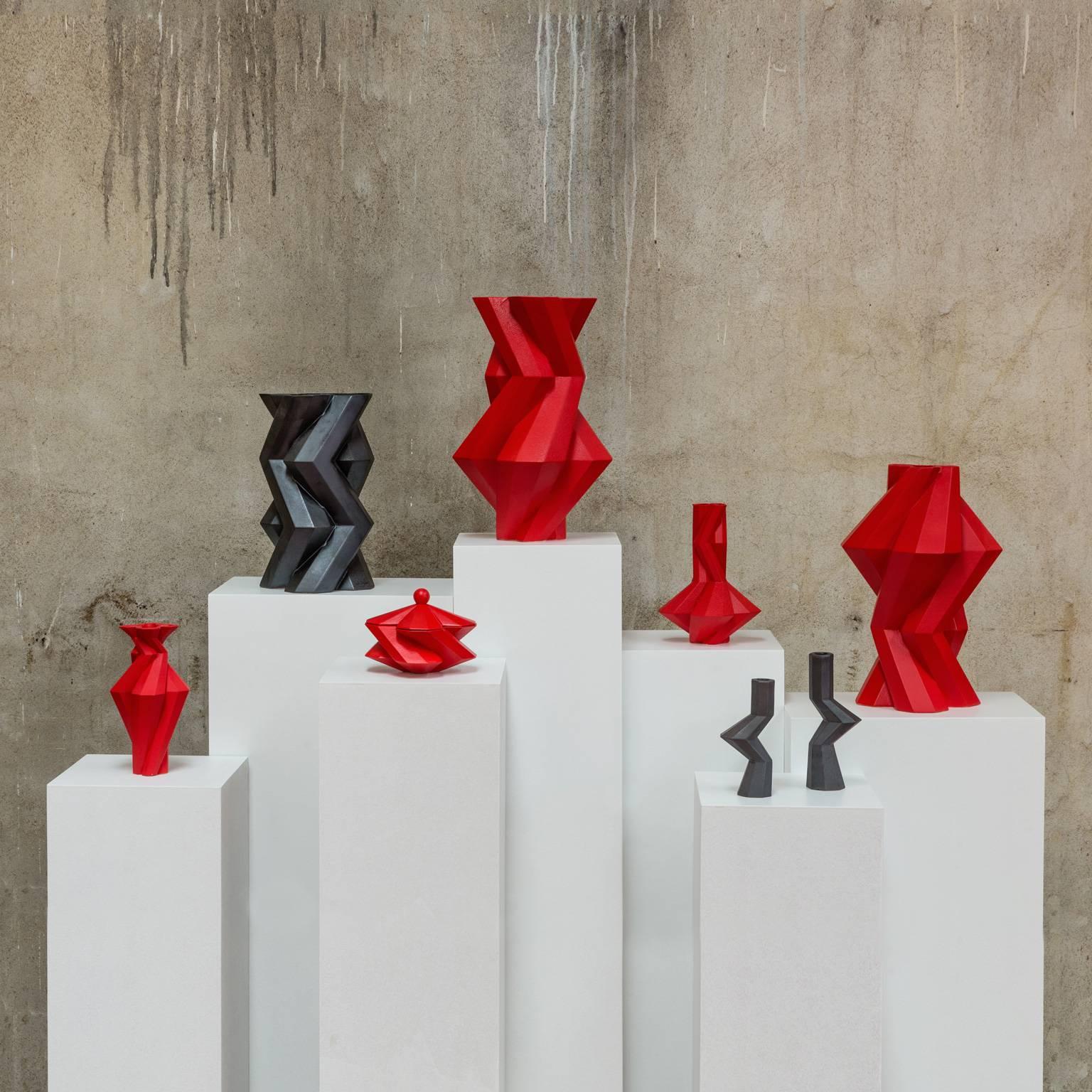 Lara Bohinc, Fortress Column Vase, Red Ceramic In New Condition In Holland, AMSTERDAM