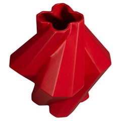 Lara Bohinc, Fortress Pillar Vase, Red Ceramic, Contemporary, Geometric, in Stoc