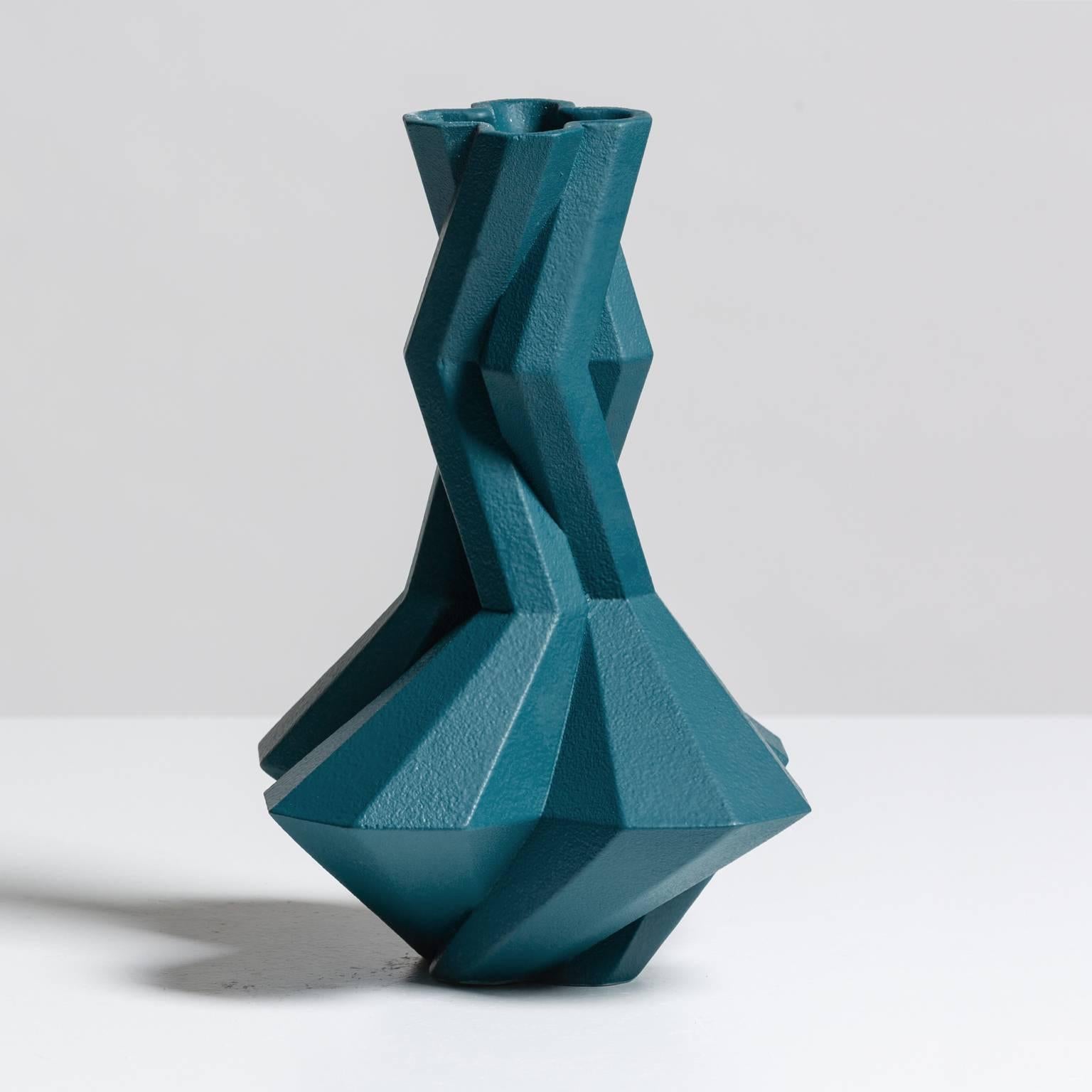 Lara Bohinc continues to work with ancient and futuristic forms with new Fortress designs, further exploring the complex geometry of this range. The hexagonal shapes interlock and embrace, creating a dynamic play of light and shade on the many