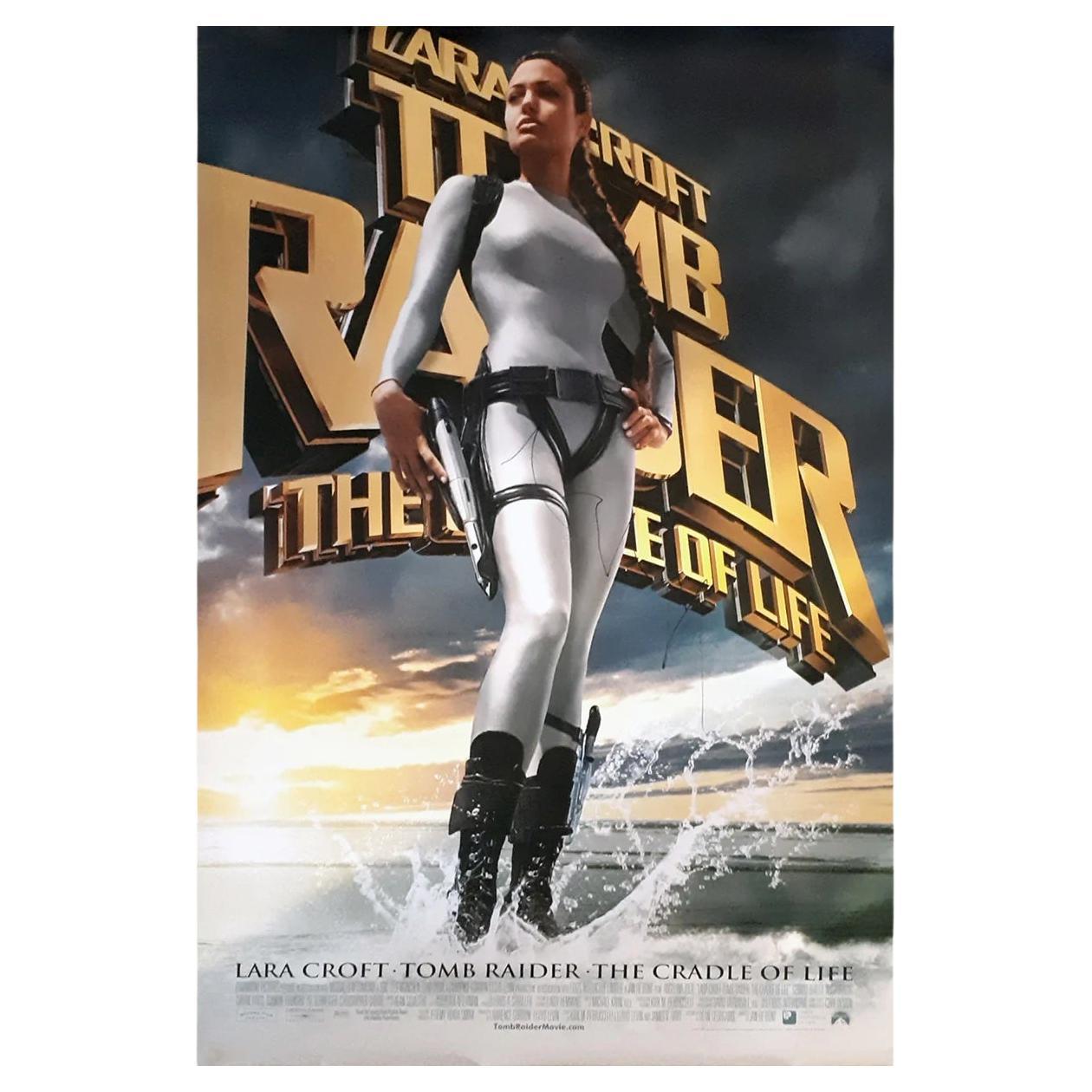 Lara Croft : Tomb Raider (2001) - Signé par Angelina Jolie en vente