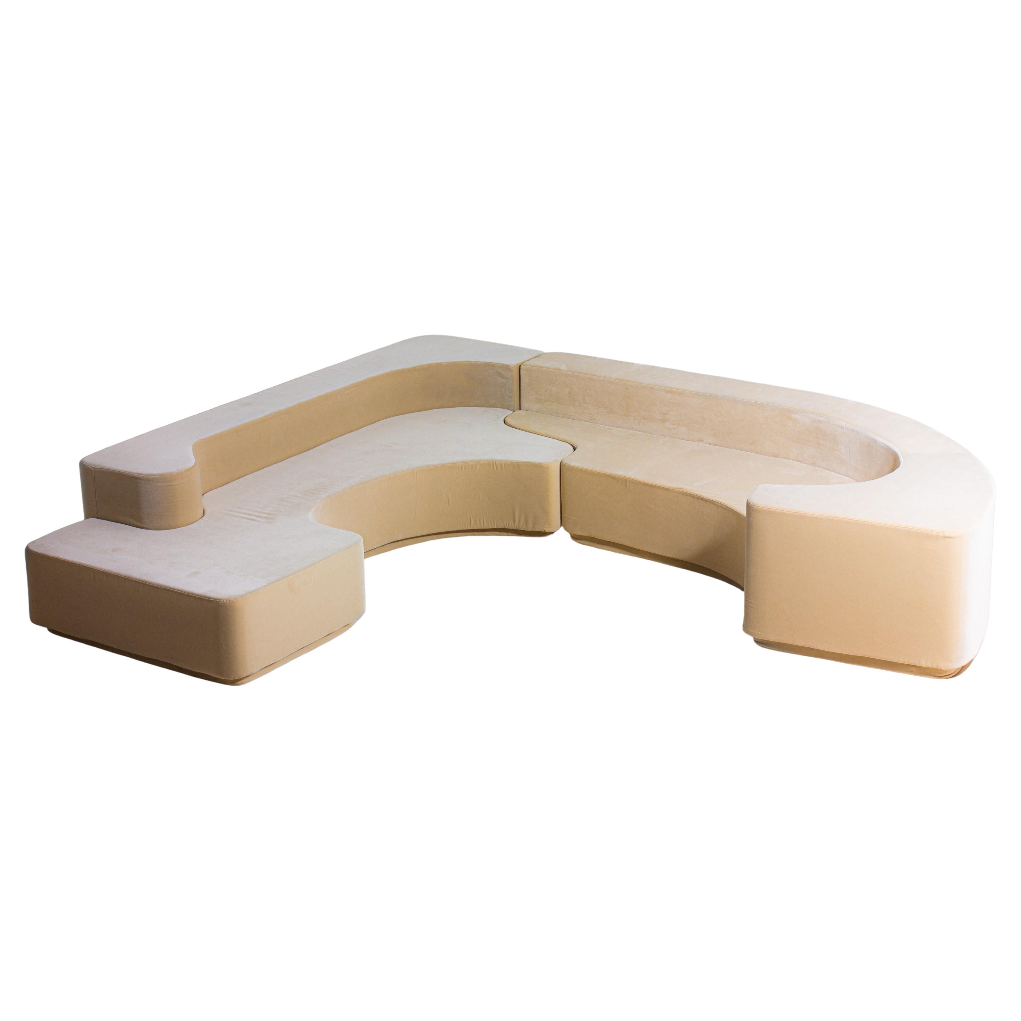 'Lara' sofa by Roberto Pamio for Stilwood in beige velvet, Italy 1958 For Sale