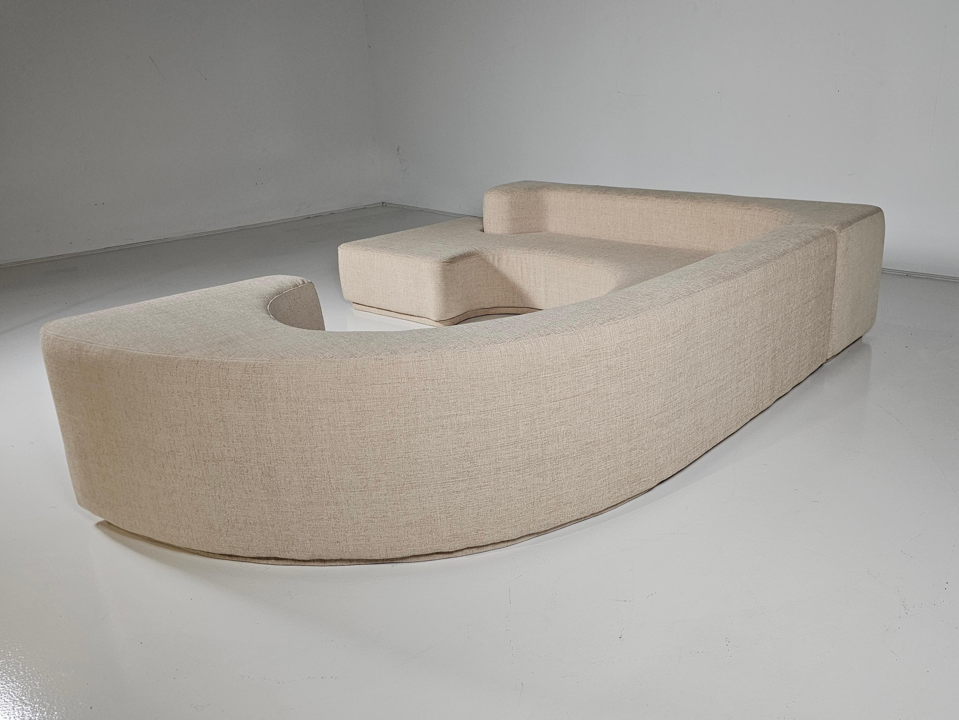 Lara Sofa in beige chenille by Pamio, Toso and Massari for Stilwood, Italy, 1960 4