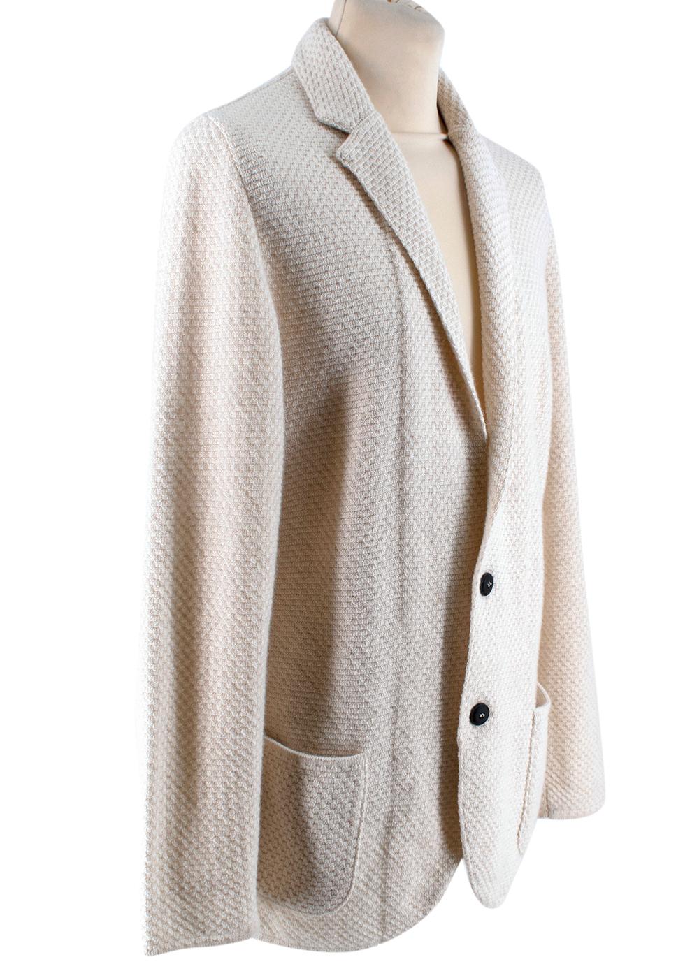 Lardini Ivory Wool & Alpaca Blend Textured Knit Blazer Jacket

- Soft wool and alpaca blend 
- Classic single breasted cut 
- Textured knit surface 
- Pockets to the front 
- Neutral ivory hue 
- Button fastening to the front 
- Easy to style 
-