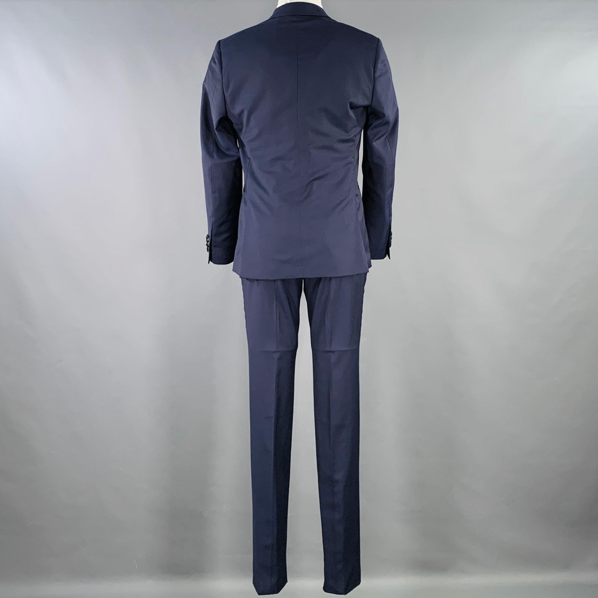 LARDINI Tuxedo croisé en laine noire marine, taille 38 Excellent état - En vente à San Francisco, CA