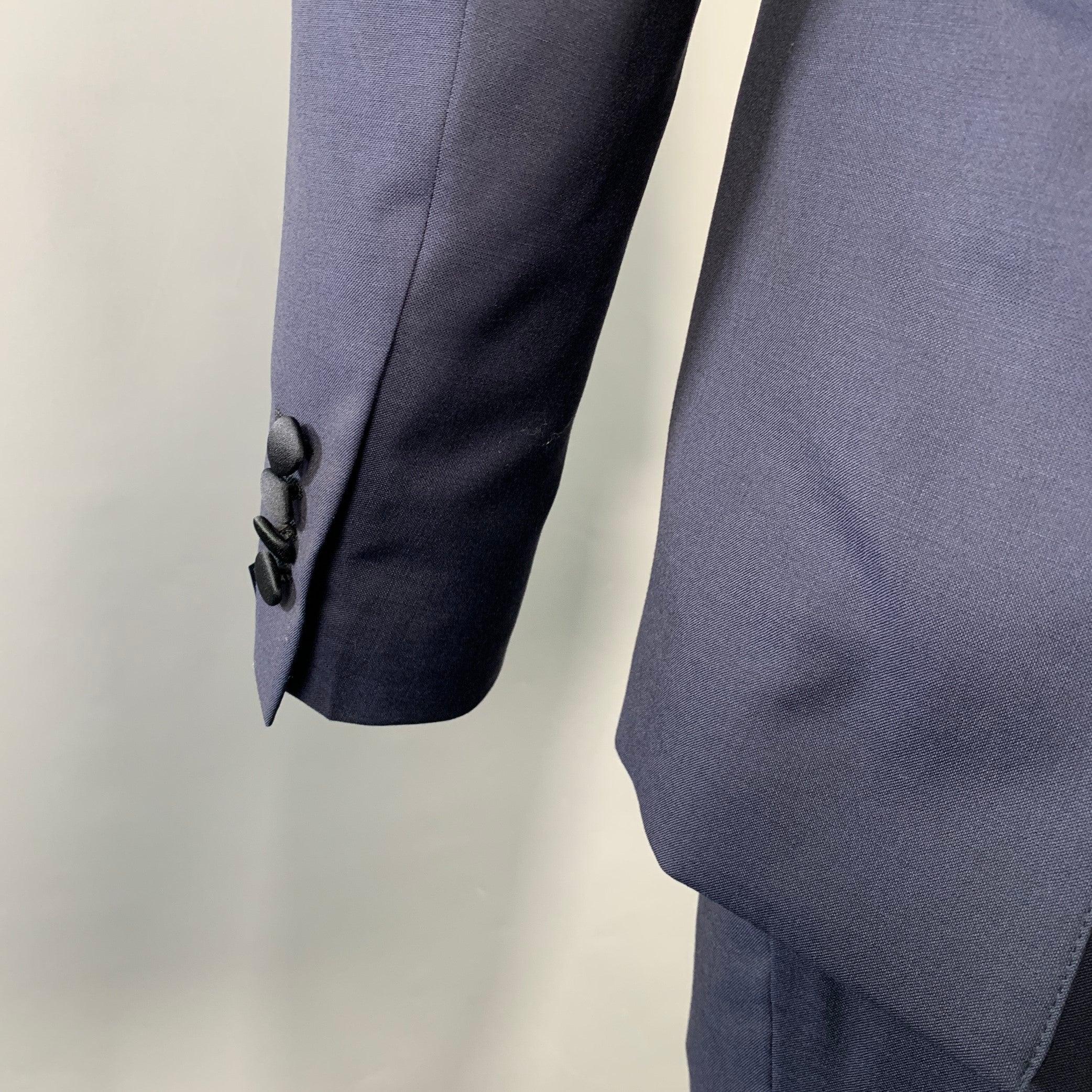 LARDINI Tuxedo croisé en laine noire marine, taille 38 en vente 2