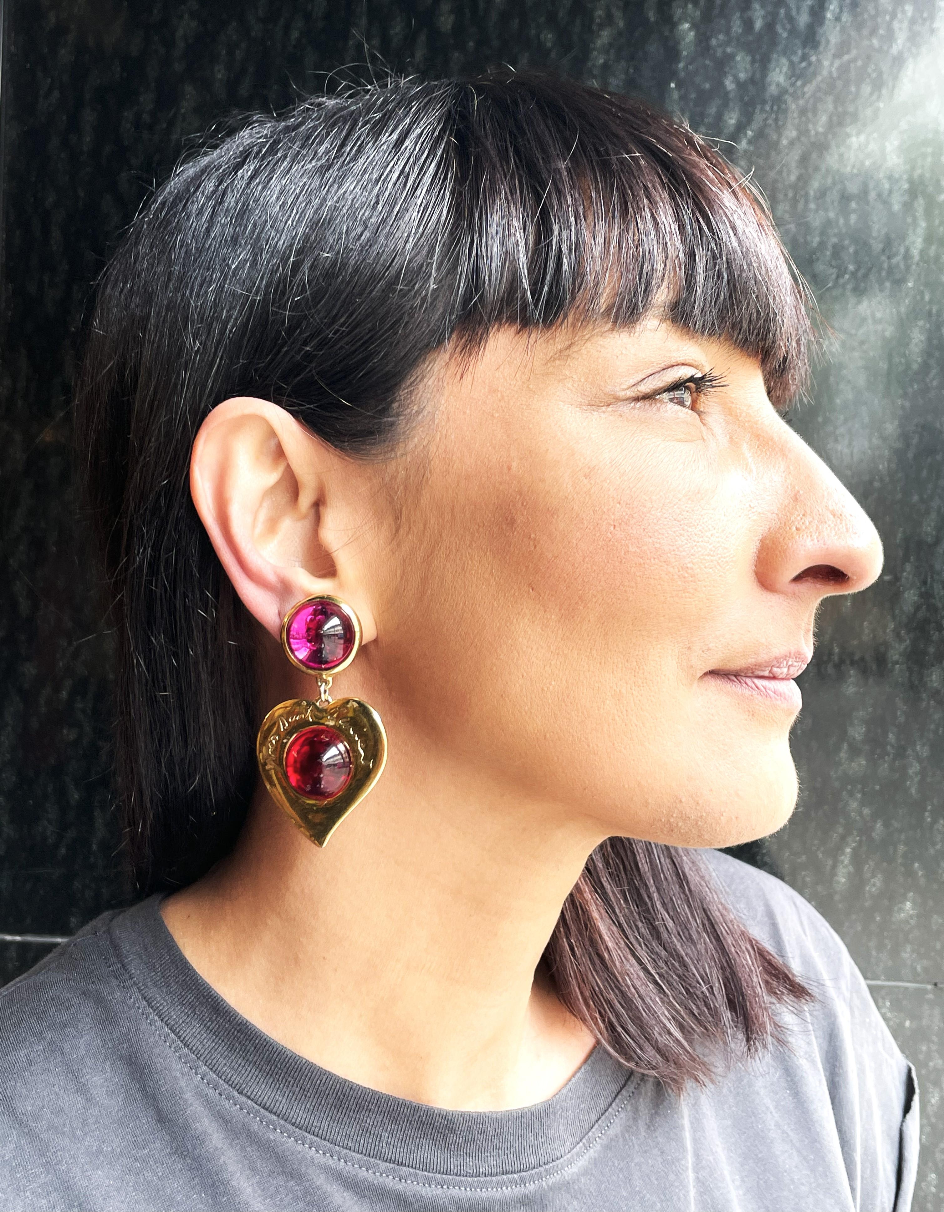 Larg gilt colored clip-on earring, red and pink, Yves St. Laurent, Paris 1980's  For Sale 6