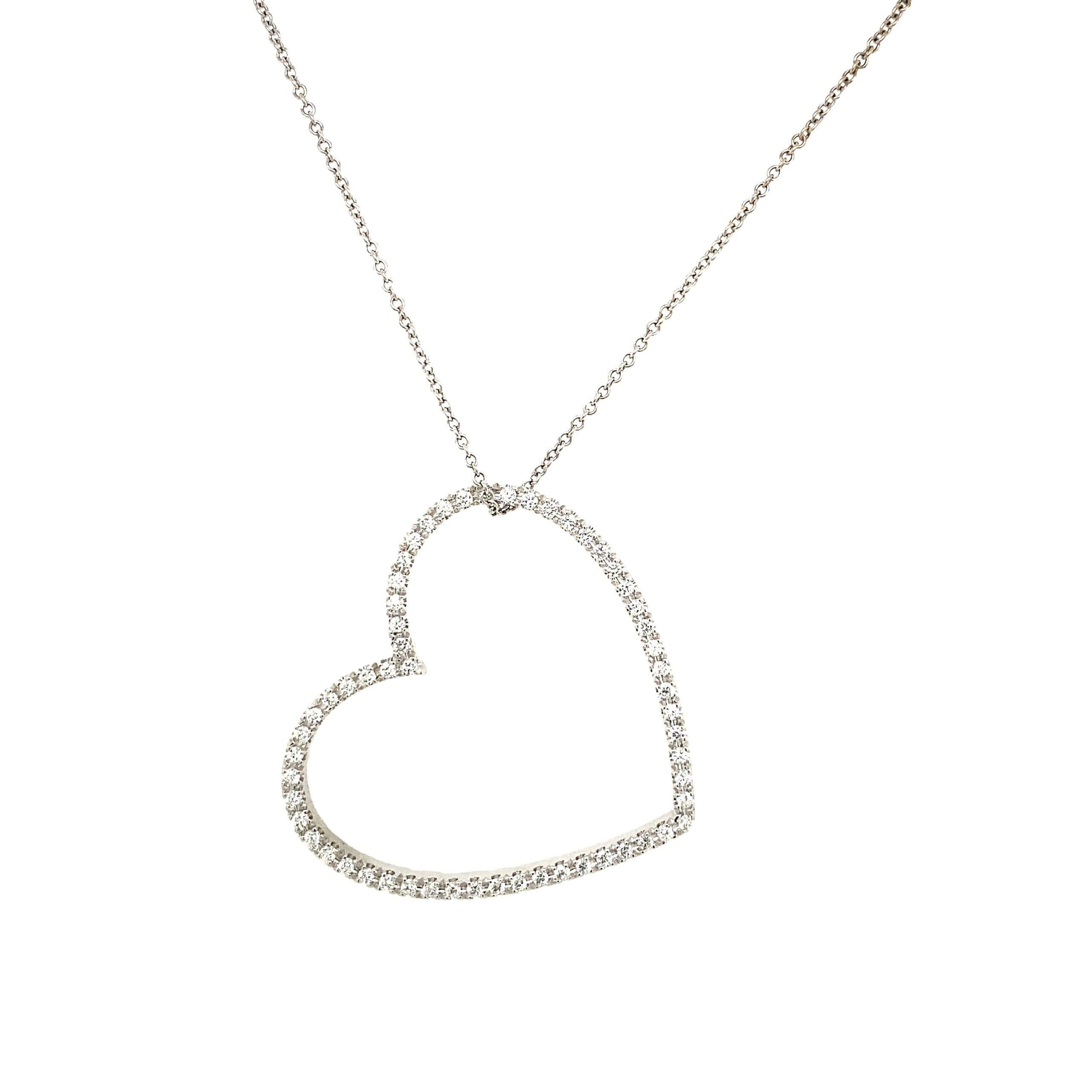 Pendentif en or blanc 18ct avec un coeur en diamant de 0.60ct F/VS et une chaîne en or blanc de 16″.

Informations supplémentaires :
Poids du diamant : 0,60ct
Couleur du diamant : F
Clarté du diamant : VS
Taille du pendentif : 34mm par 36mm 
Poids