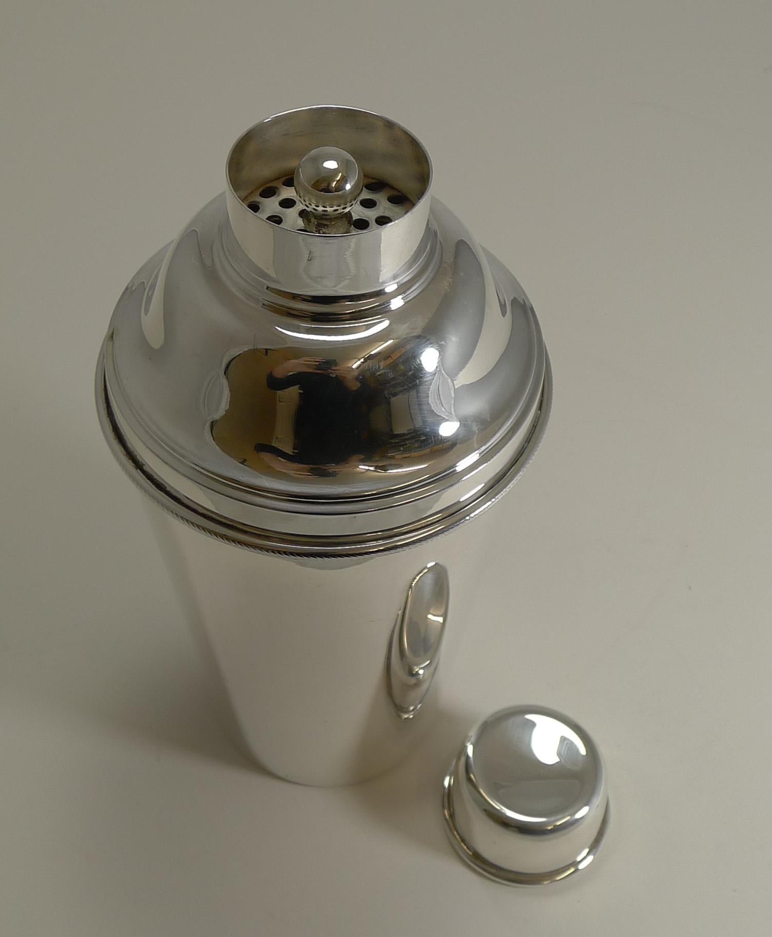 Mid-20th Century Large '1 1/2 Pint' English Art Deco Silver Plate Cocktail Shaker with Ice Breake