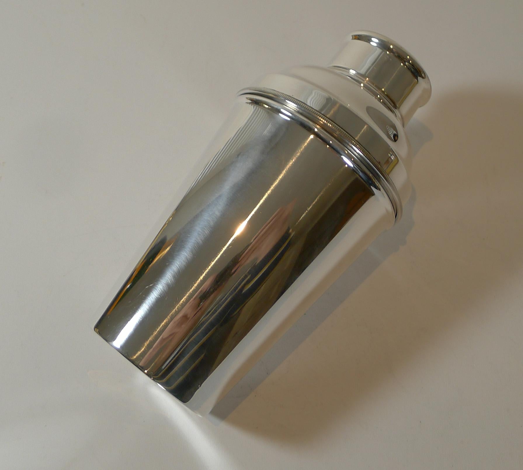 Art Deco Large 1 1/2 Pint Silver Plated Cocktail Shaker by Suckling Ltd. c.1930