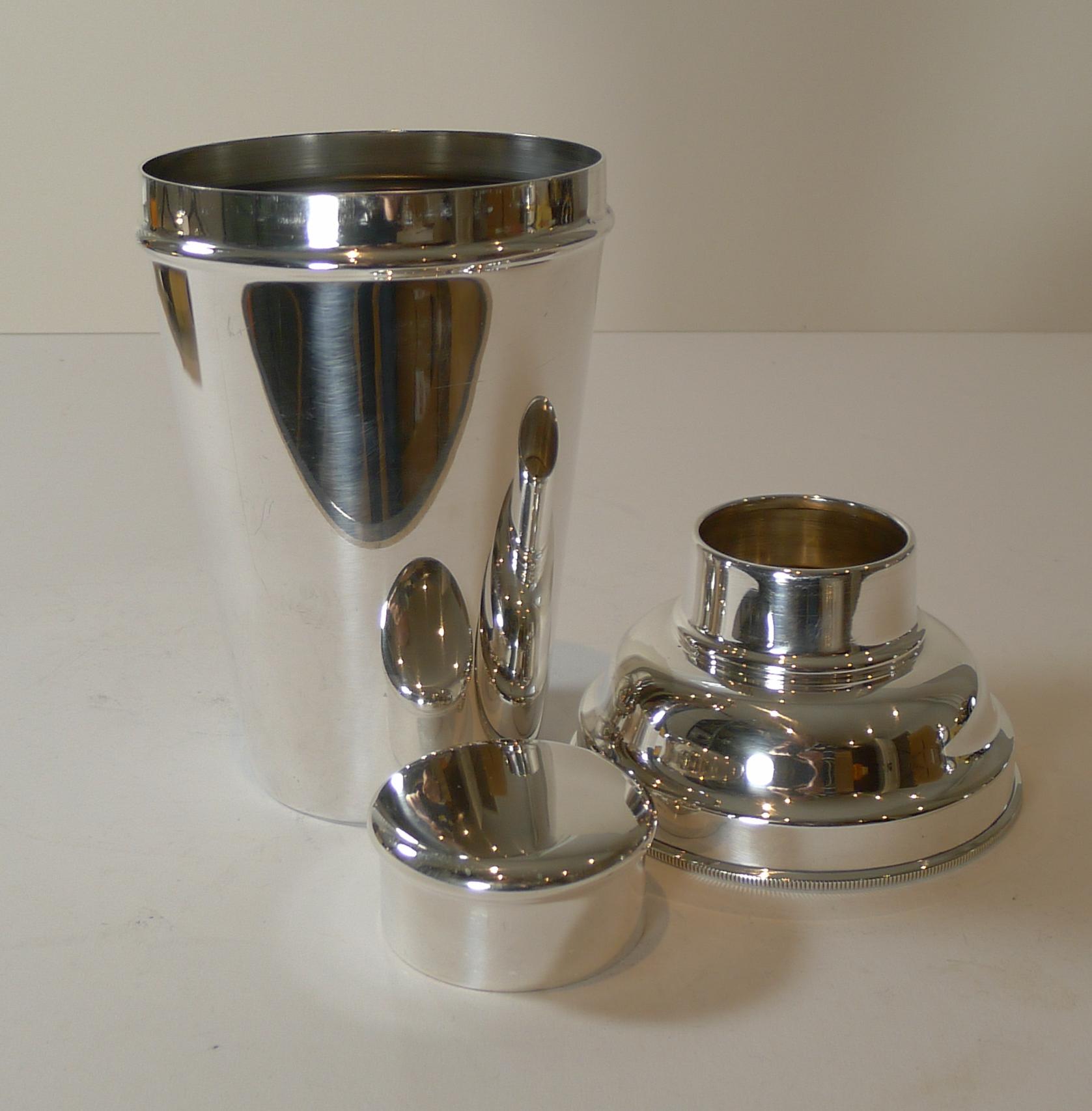 Large 1 1/2 Pint Silver Plated Cocktail Shaker by Suckling Ltd. c.1930 3