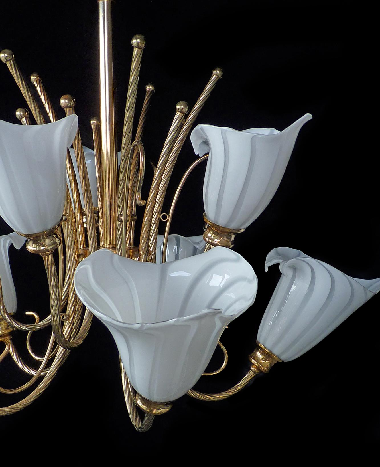 Hollywood Regency Large 10-Light Murano Calla Lily Chandelier by Franco Luce, Art Glass Gilt Brass For Sale