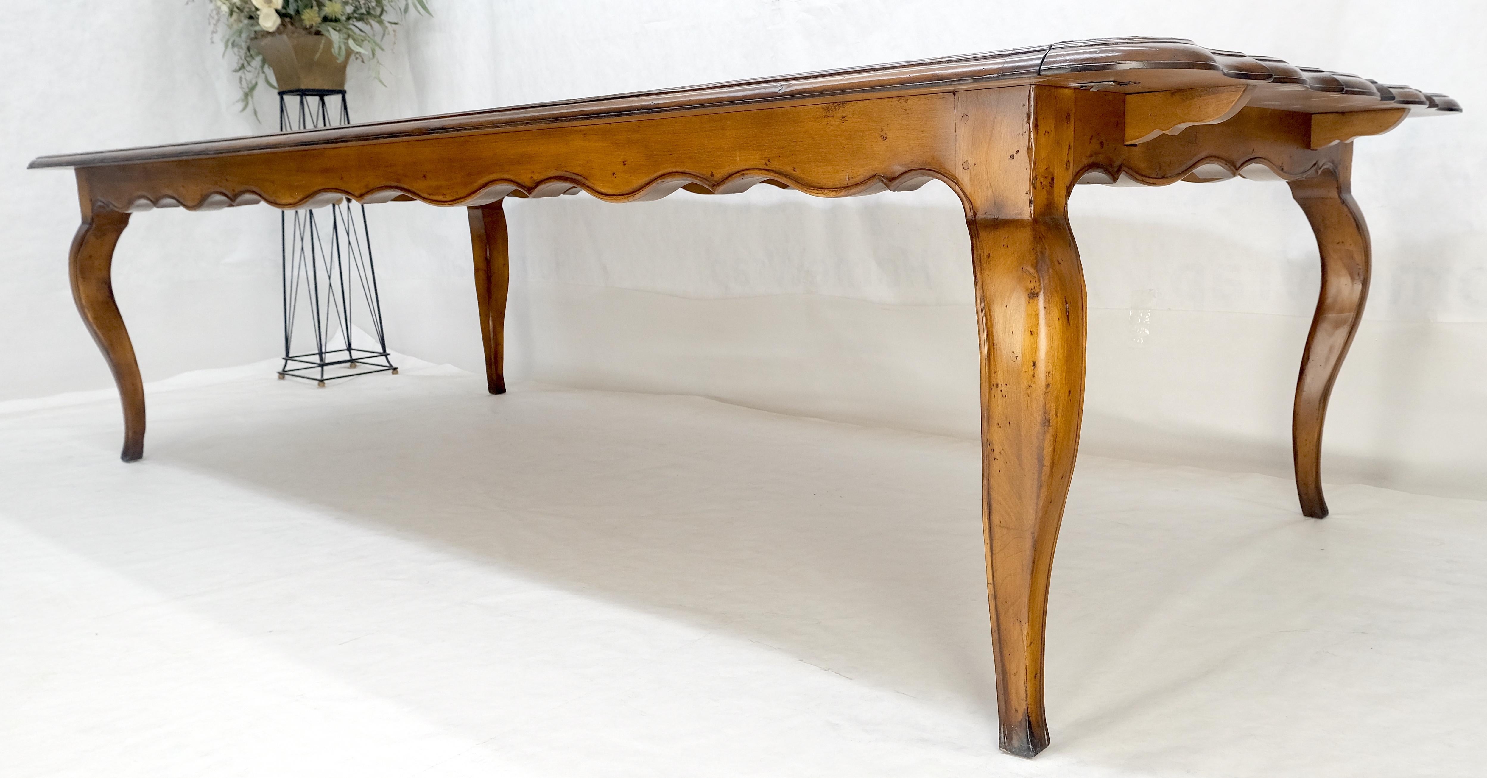 Grande table de salle à manger 10' Long French Provincial Italian Parquetry Inlayed Top MINT en vente 4