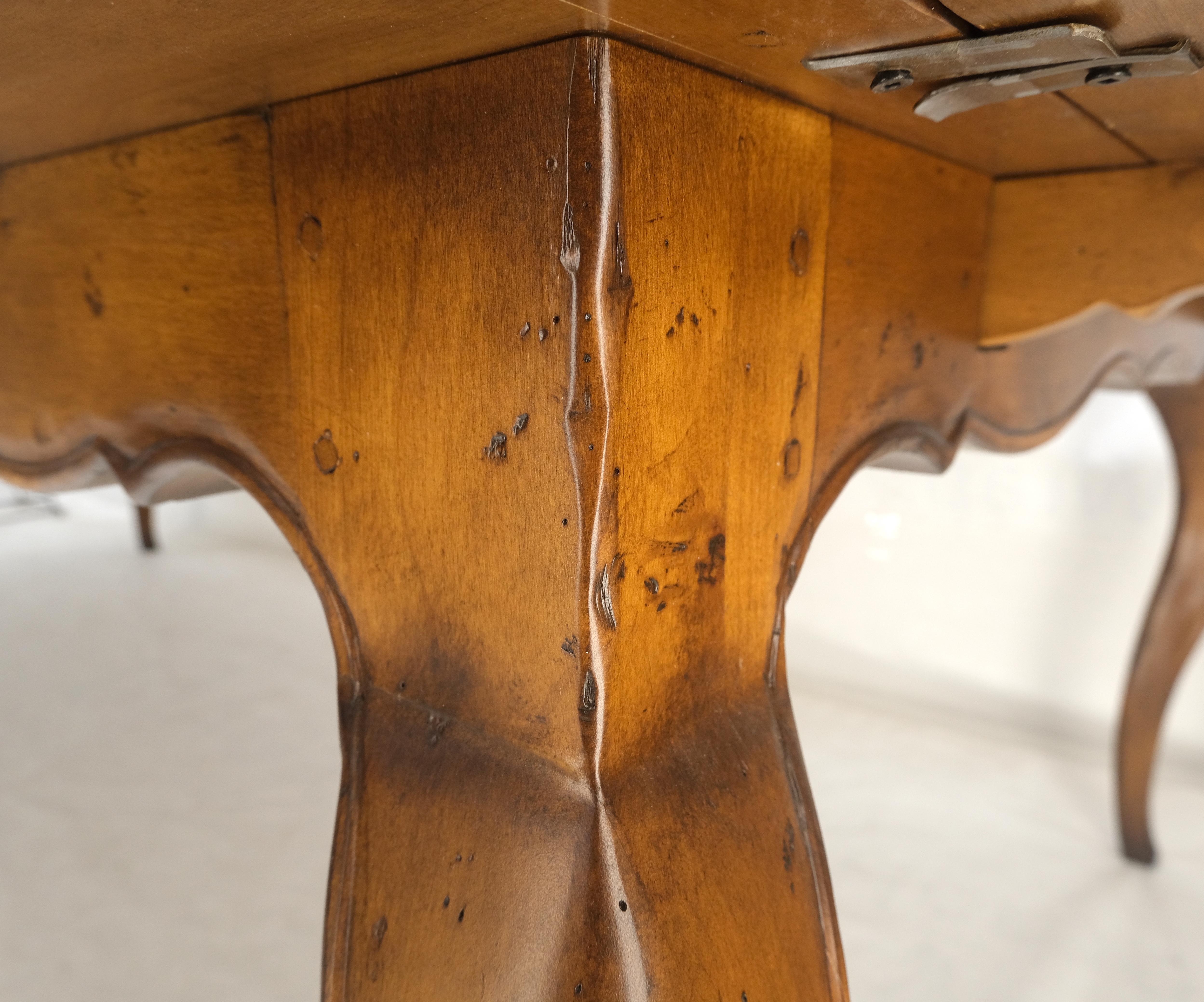 Grande table de salle à manger 10' Long French Provincial Italian Parquetry Inlayed Top MINT en vente 7
