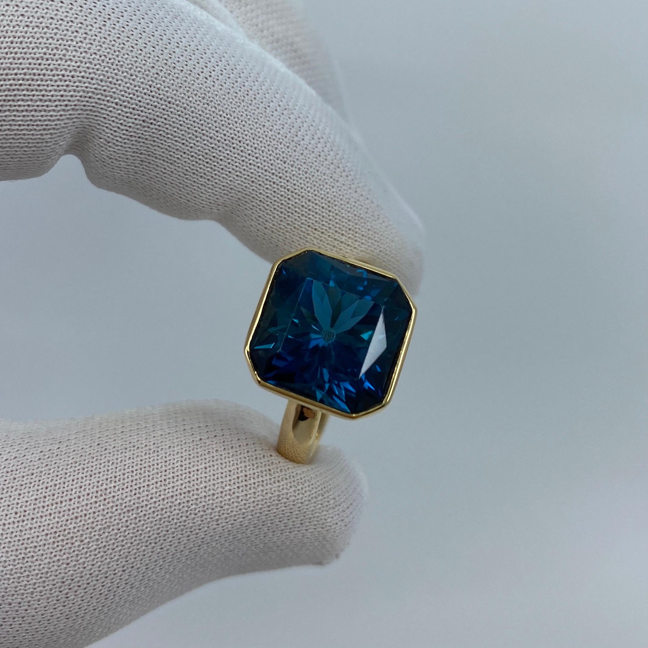 Large 11.93 Carat London Blue Topaz Fancy Square Cut 18 Karat Gold Handmade Ring For Sale 2