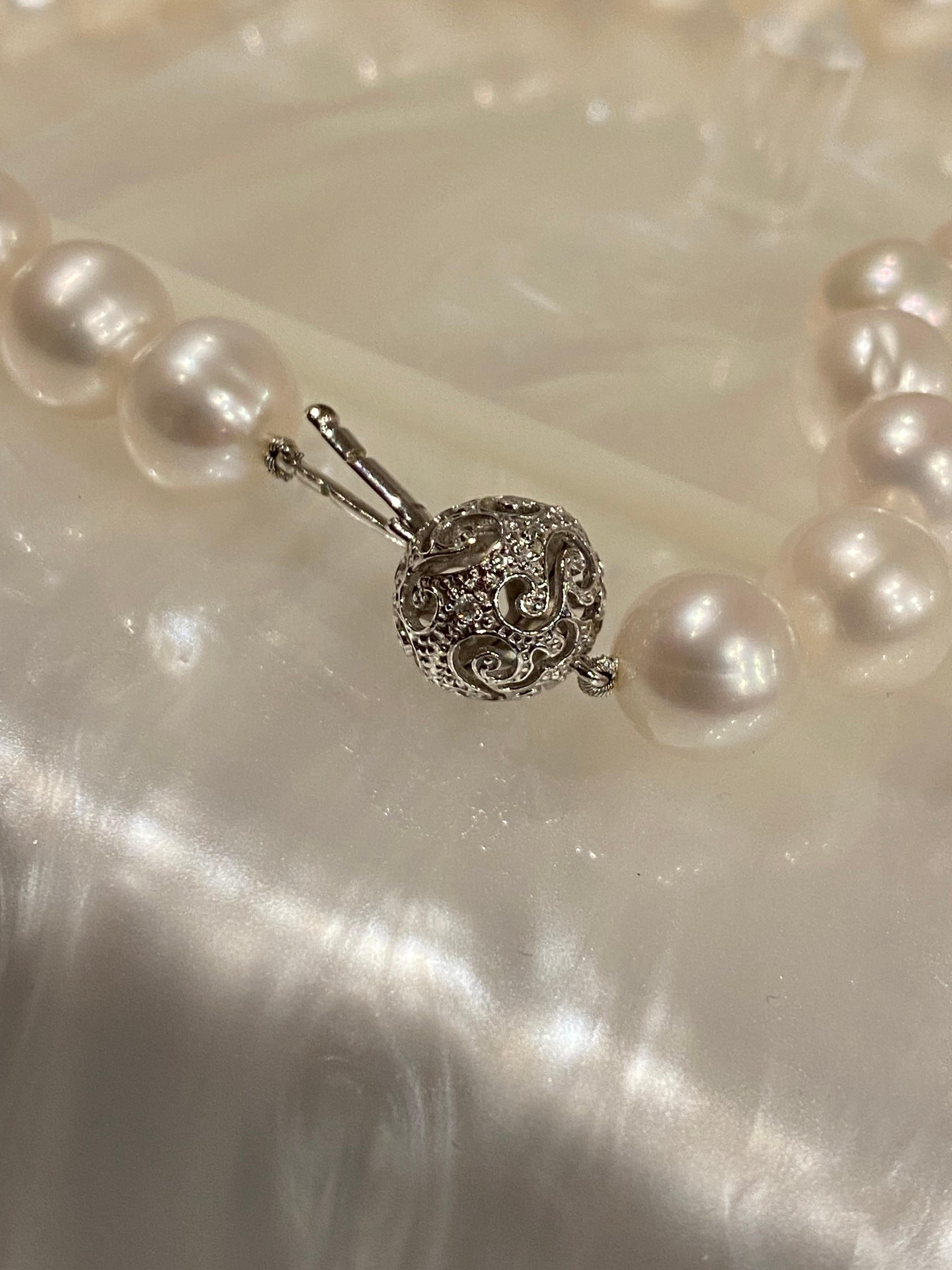 Retro Large 11mm-14mm Cultured Pearl Necklace. Gold & Diamond Clasp. Valued at $4850! For Sale