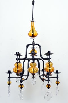 Großer 12-armiger Bernsteinglas- und Eisen-Kronleuchter von Erik Höglund Schweden