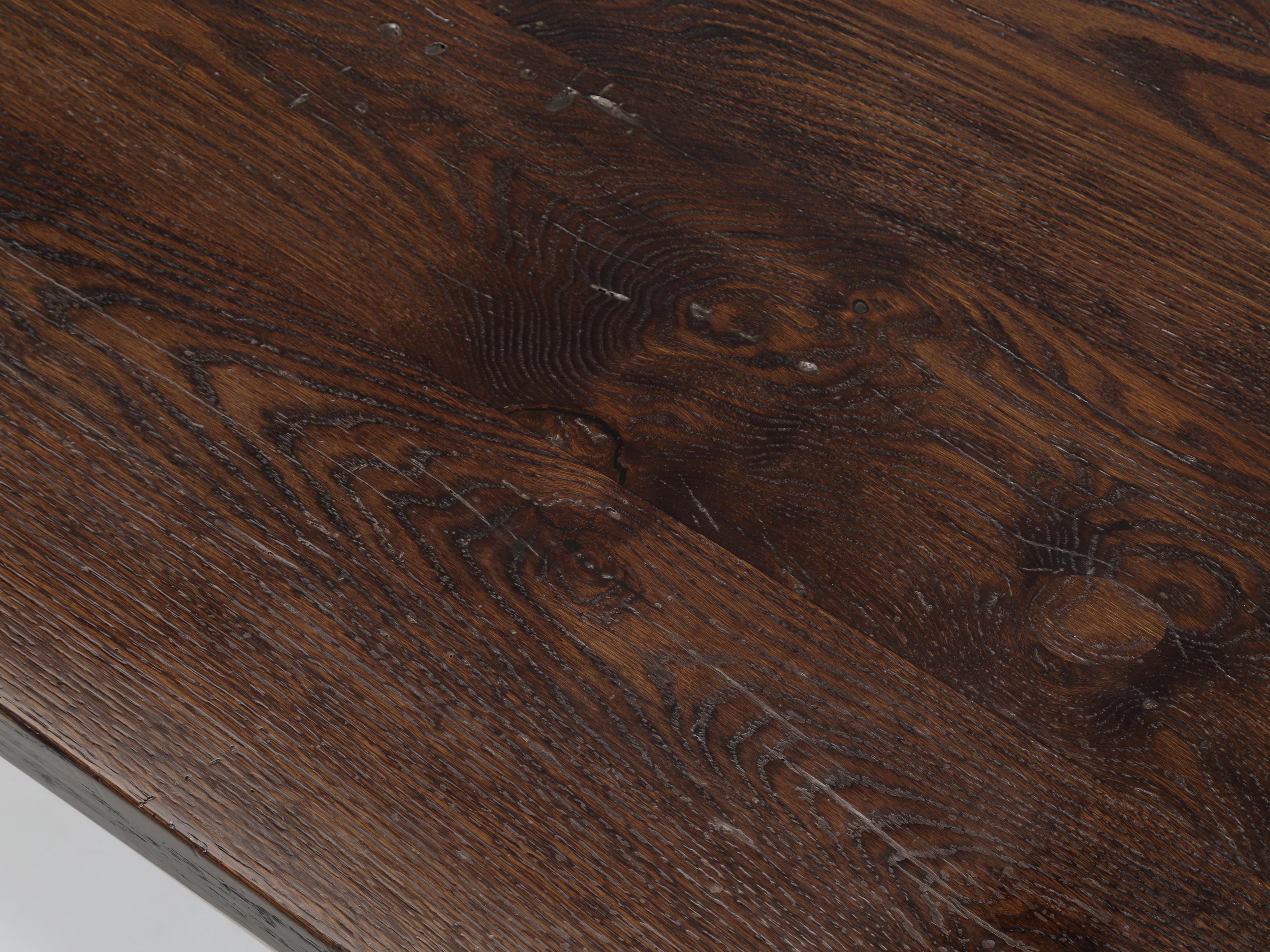 Großer 12' Country Reclaimed Oak Trestle Esstisch in jeder Größe oder Farbe hergestellt (21. Jahrhundert und zeitgenössisch) im Angebot