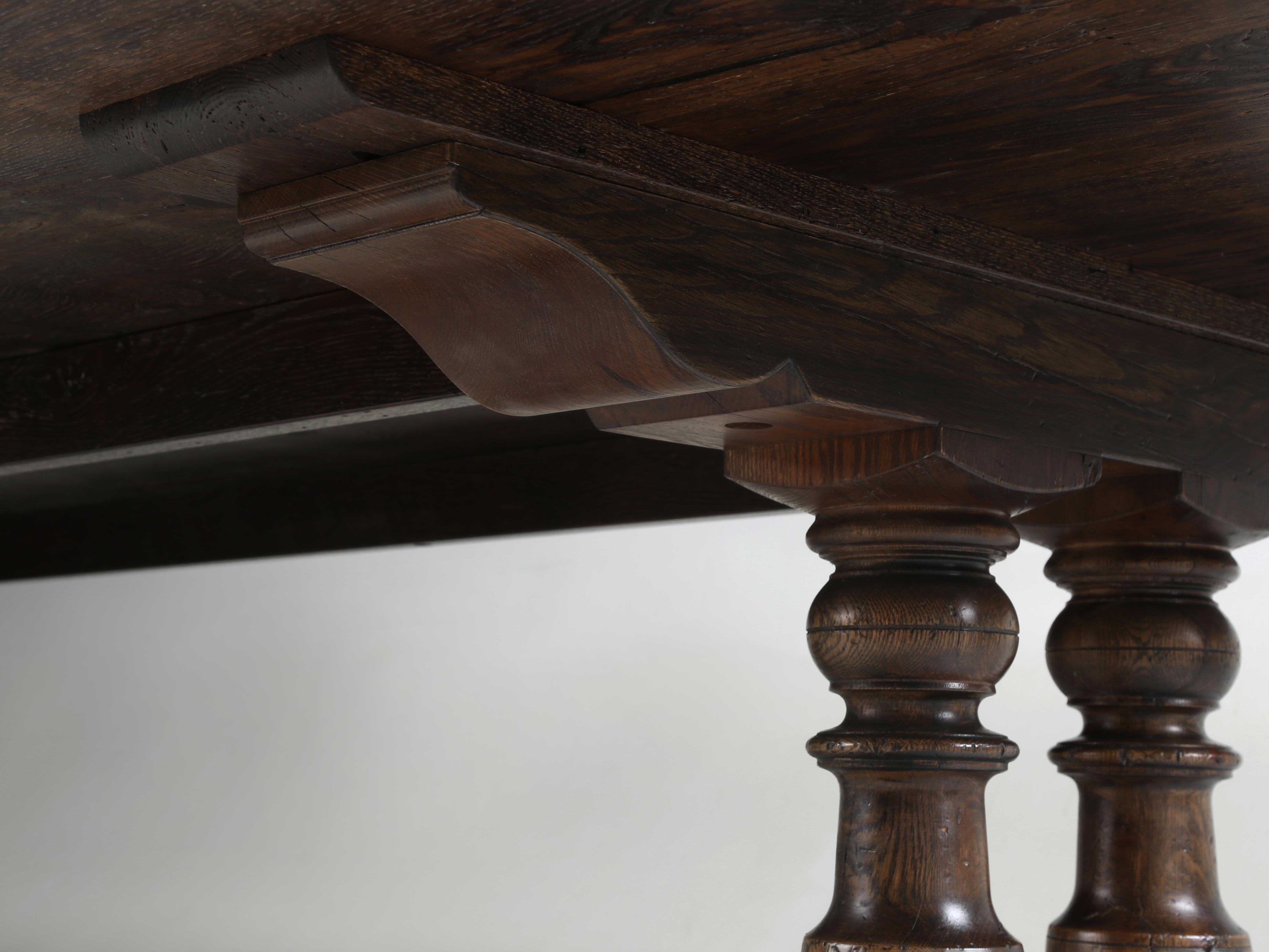 Großer 12' Country Reclaimed Oak Trestle Esstisch in jeder Größe oder Farbe hergestellt im Angebot 1