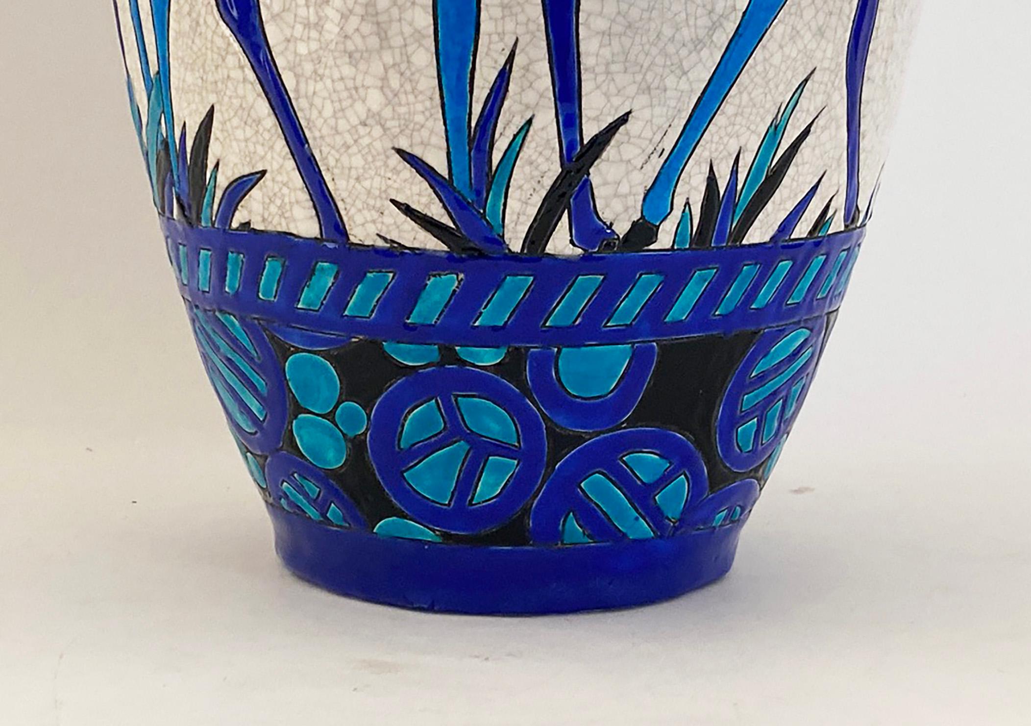 Grand vase en forme de cerf de Charles Catteau for Boch Freres pour Charles Catteau en vente 3