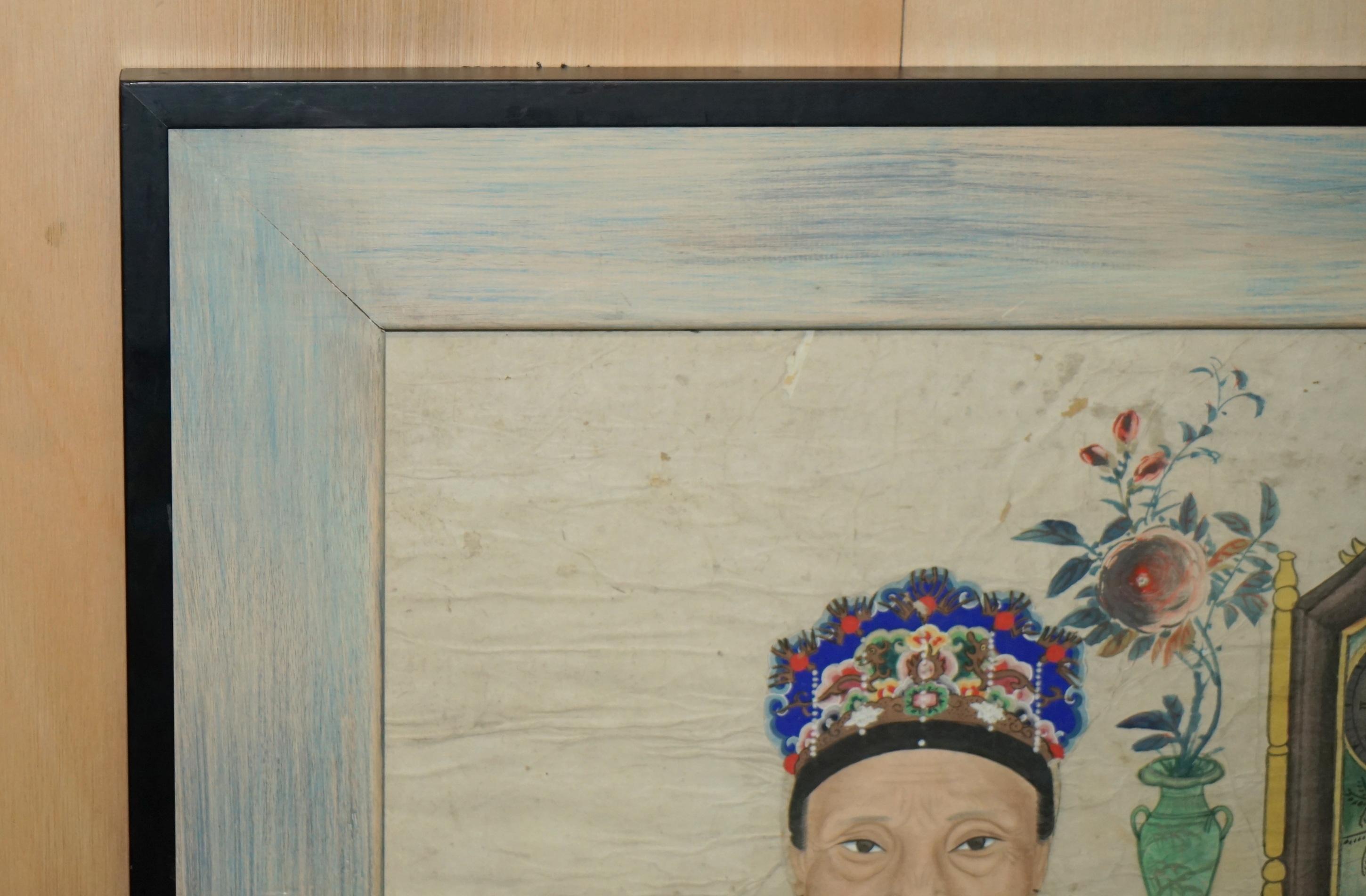 Chinese LARGE 138X114CM ANTIQUE CHINESE ANCESTRAL PORTRAIT WITH LOVELY BLACK FRAMe For Sale