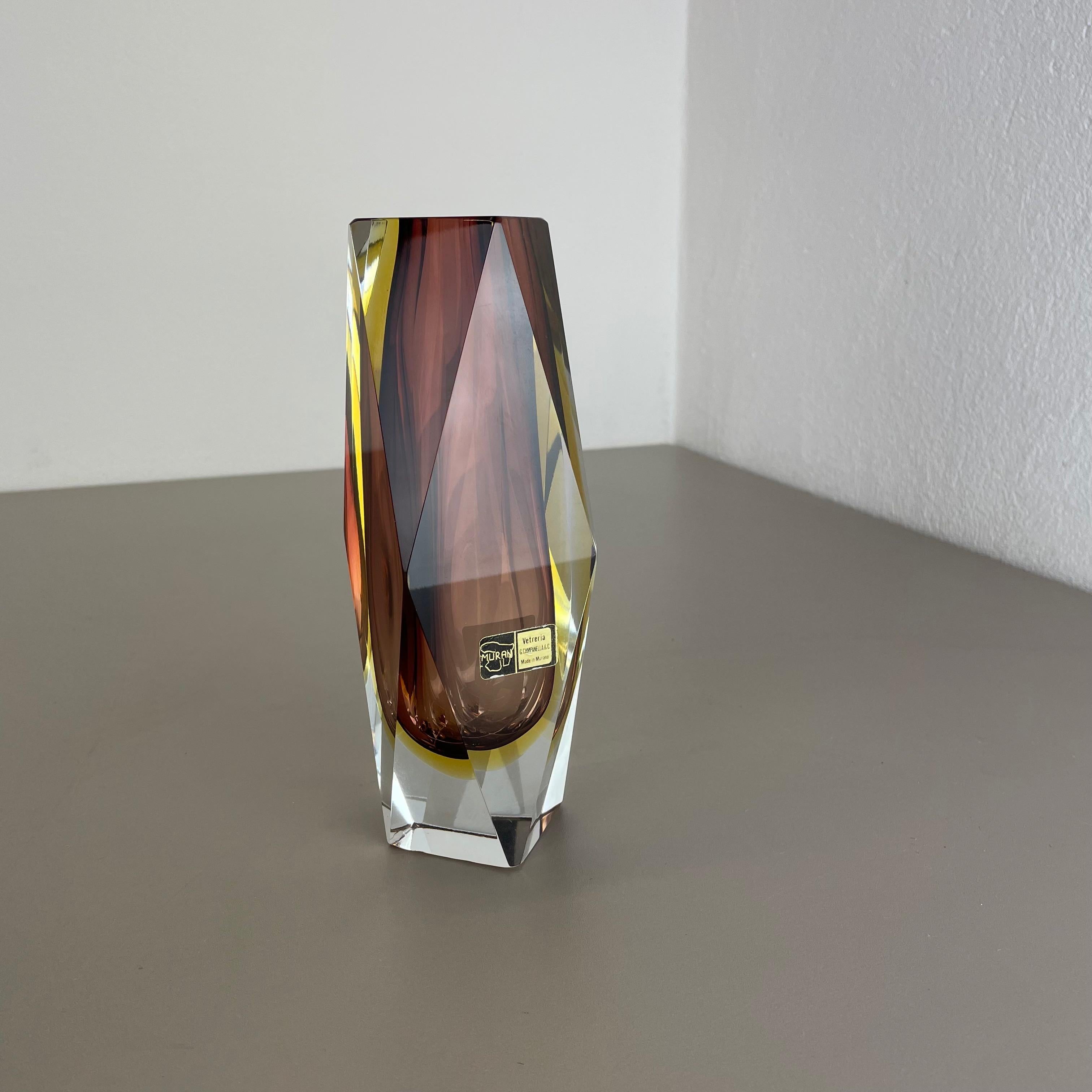 Article:

Murano glass vase


Origin:

Murano, Italy


Decade:

1970s


Design:

Alessandro Mandruzzato


Producer:

Vetreria G. Campanella & C.


This original glass vases was designed by Alessandro Mandruzzato and produced by Vetreria G.