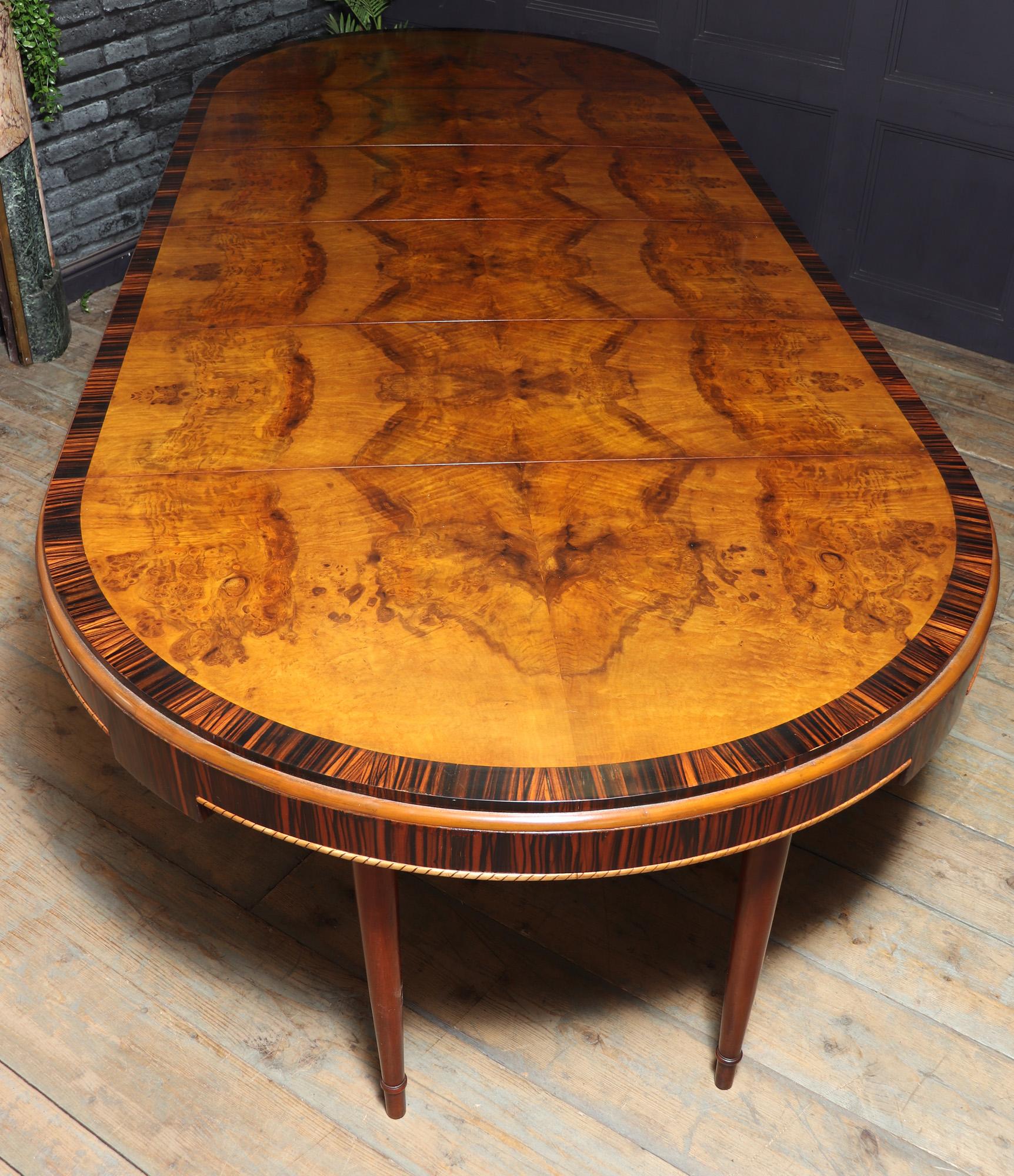 Large 14 Seat Art Deco Dining Table in Walnut and Macassar For Sale 1