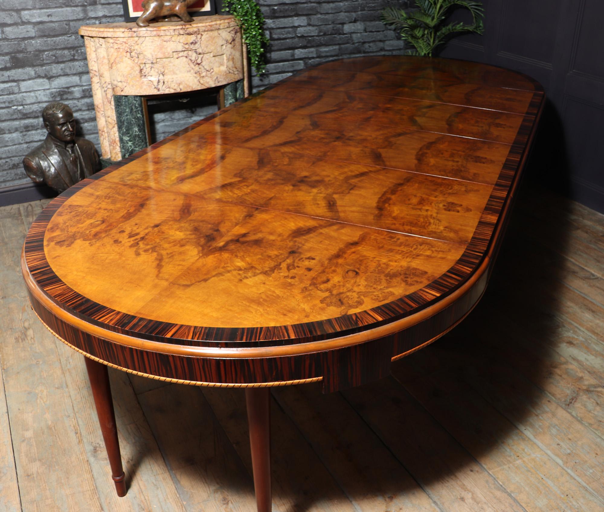 Large 14 Seat Art Deco Dining Table in Walnut and Macassar For Sale 2