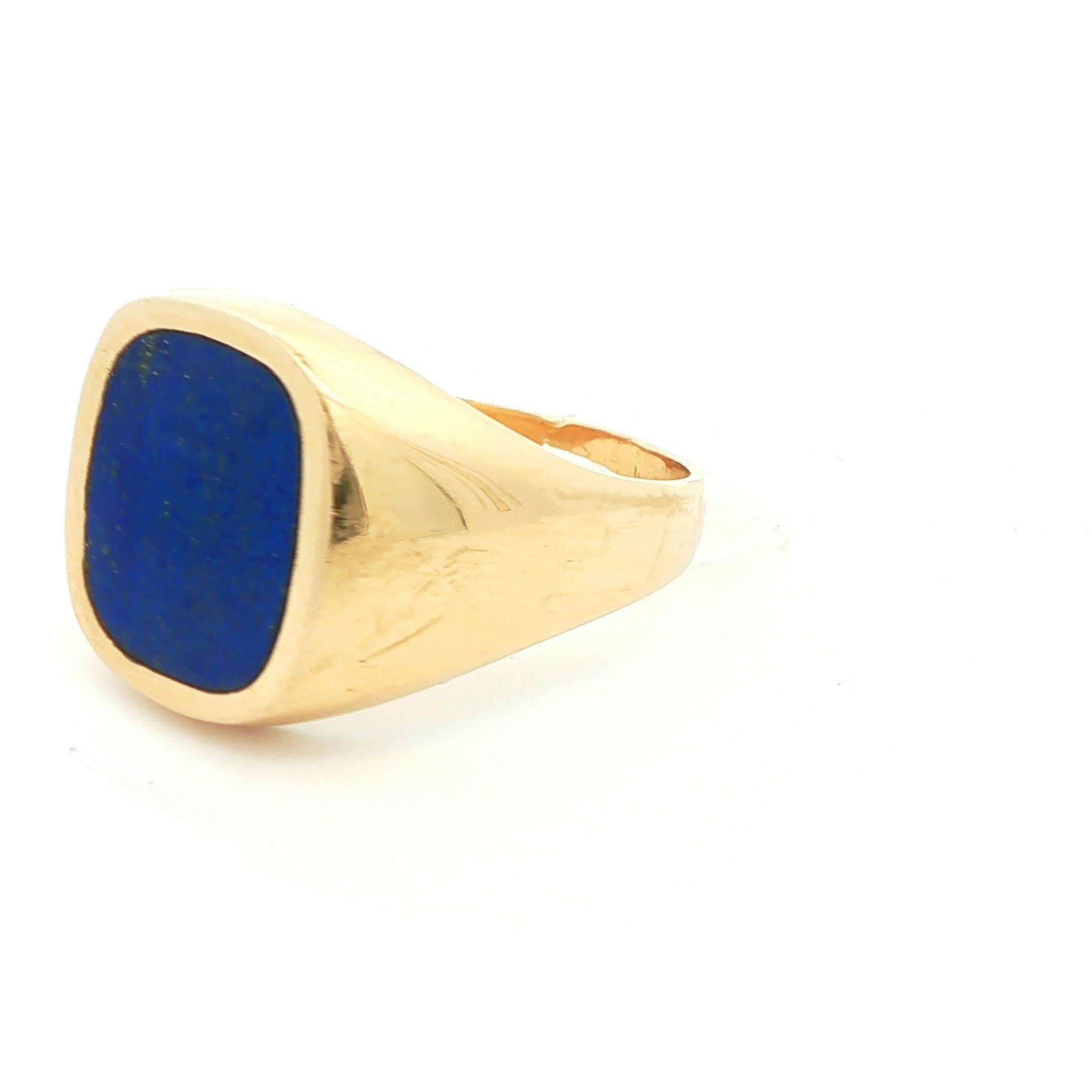 Grande bague en or jaune 14k incrustée de lapis Pour femmes en vente