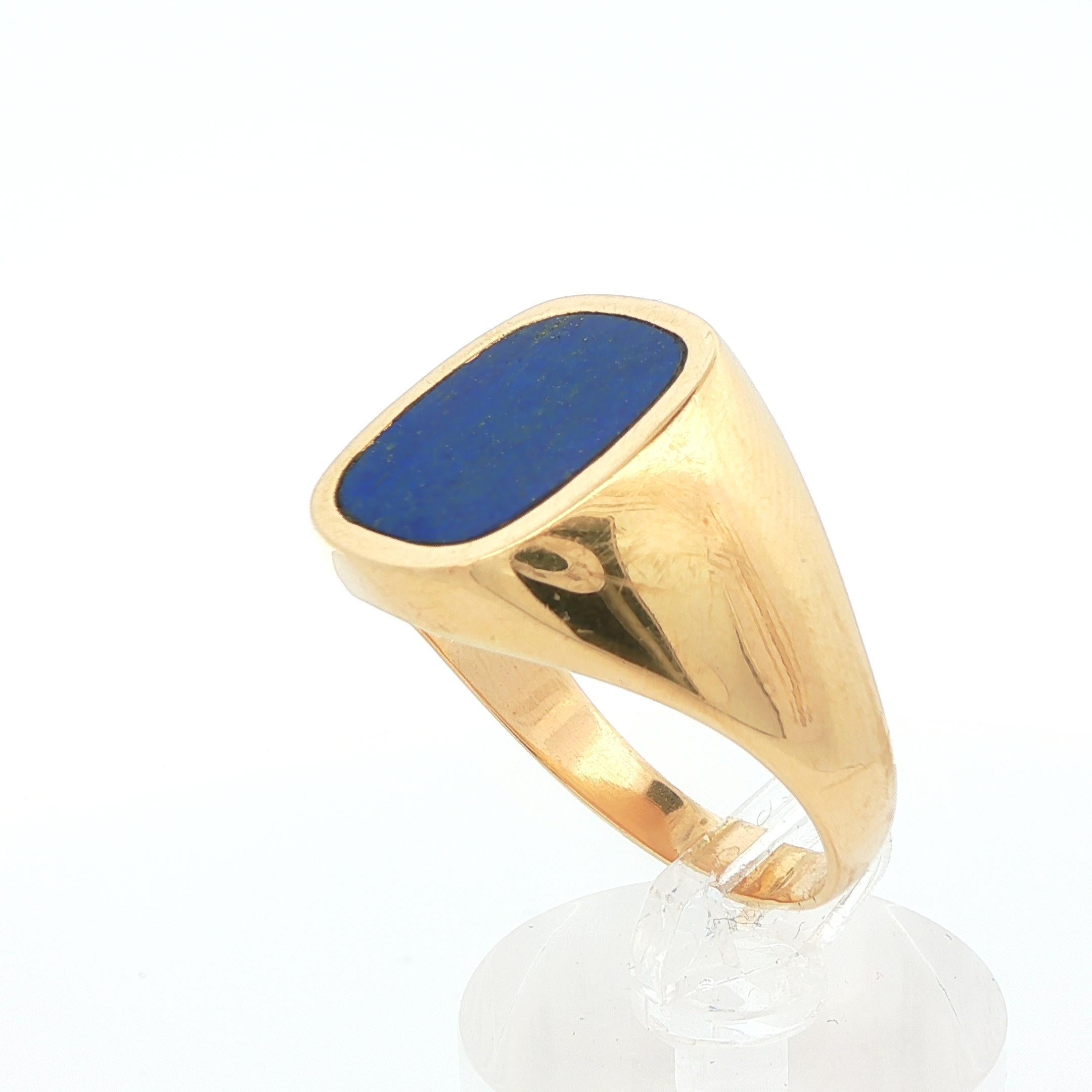 Grande bague en or jaune 14k incrustée de lapis en vente 1