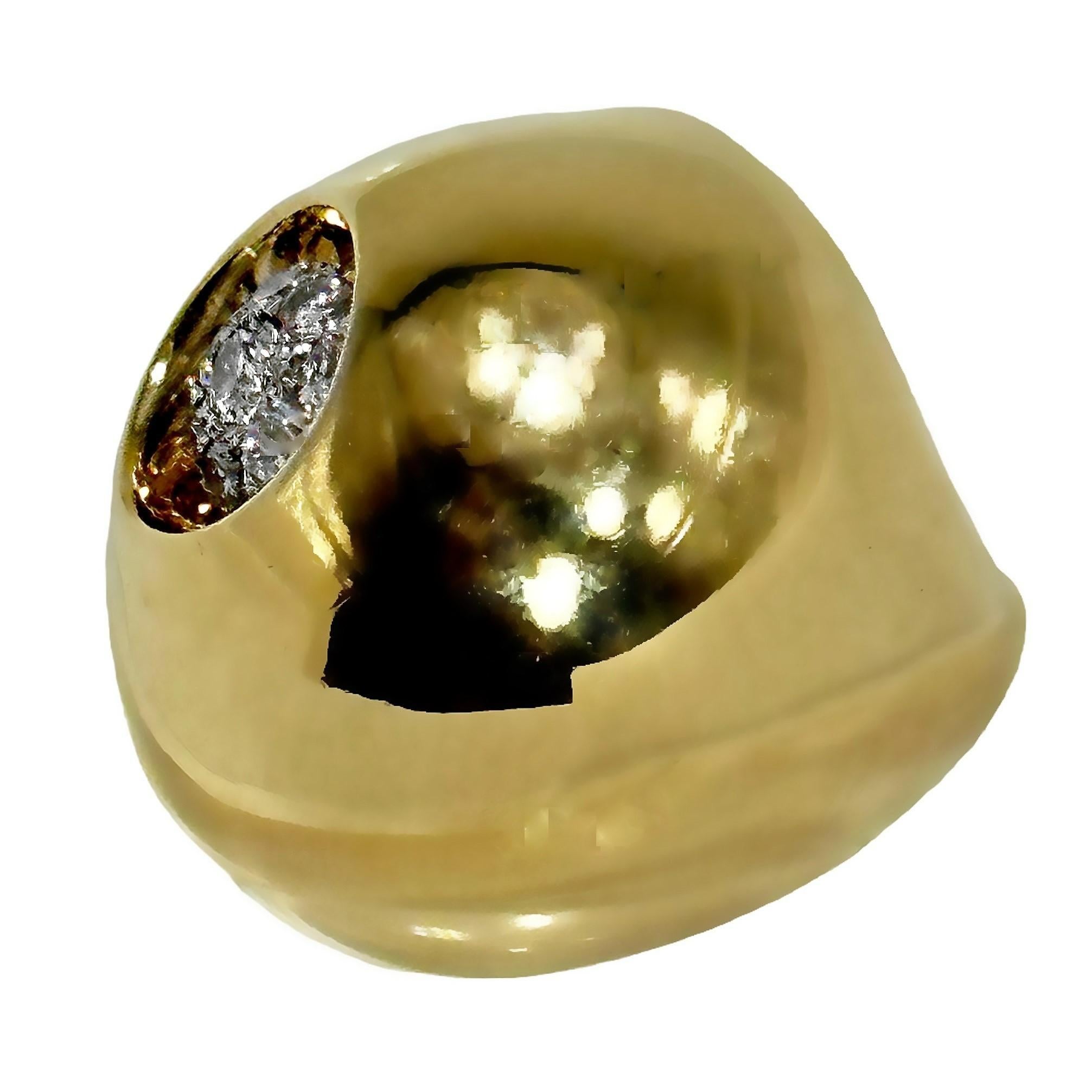 Large 14k Yellow Gold Modernist Dome Ring with Diamonds In Good Condition For Sale In Palm Beach, FL