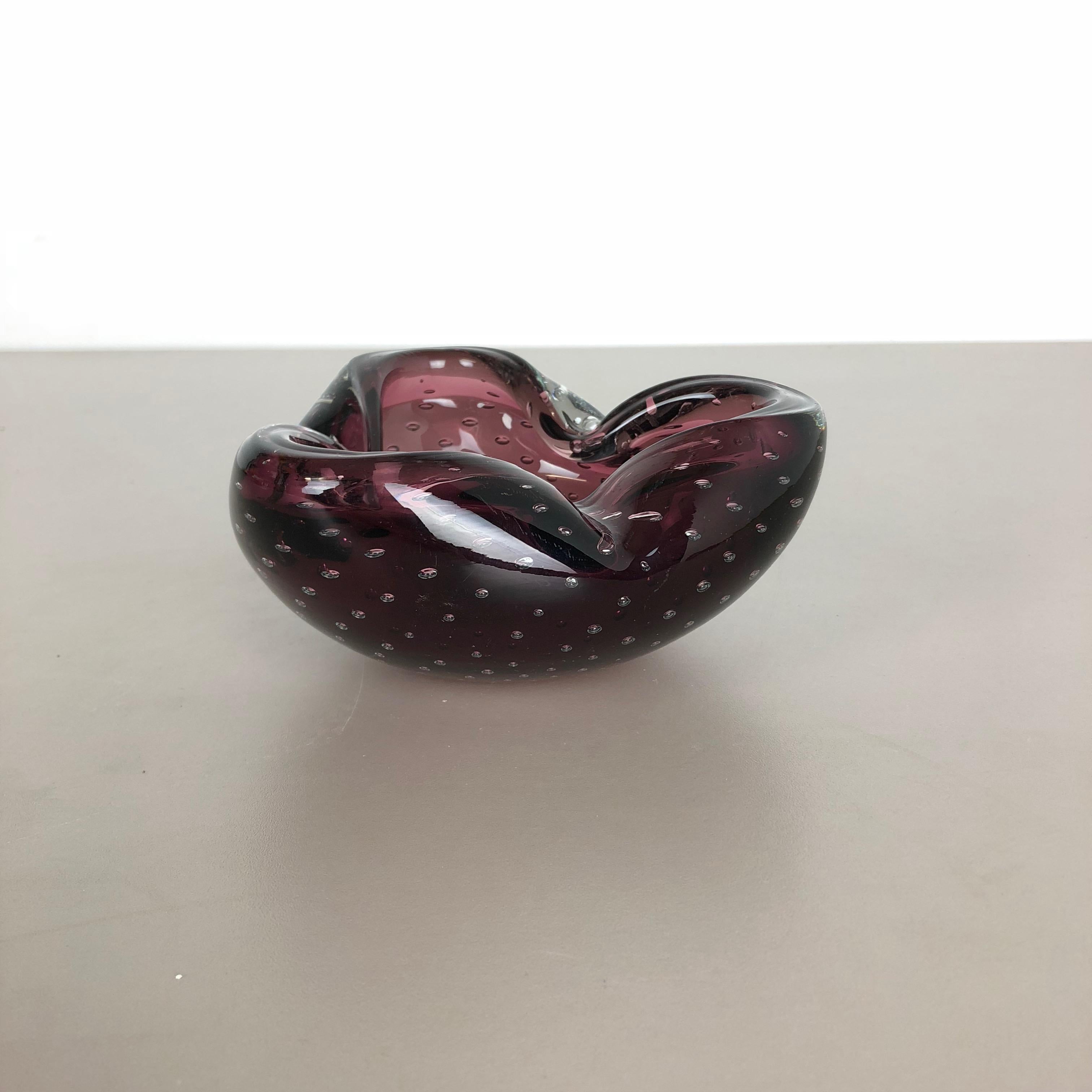 Large 1, 4kg Murano Bubble Glass Bowl Element Shell Ashtray Murano, Italy, 1970s In Good Condition For Sale In Kirchlengern, DE