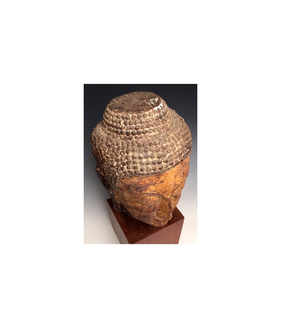 Large 14th-15th Century Thai Sandstone and Gold Leaf Buddha Head For Sale 6