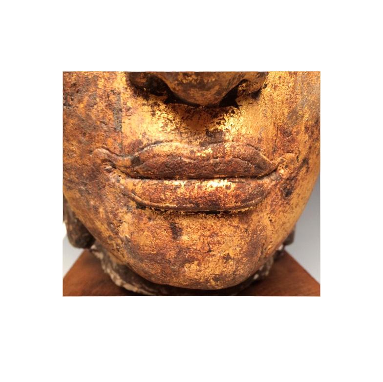 Large 14th-15th Century Thai Sandstone and Gold Leaf Buddha Head For Sale 4