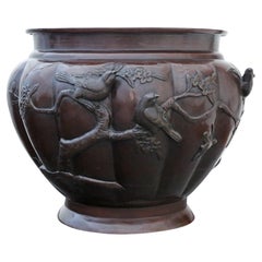 Grand pot de jardinière en bronze oriental japonais de 15", époque Meiji