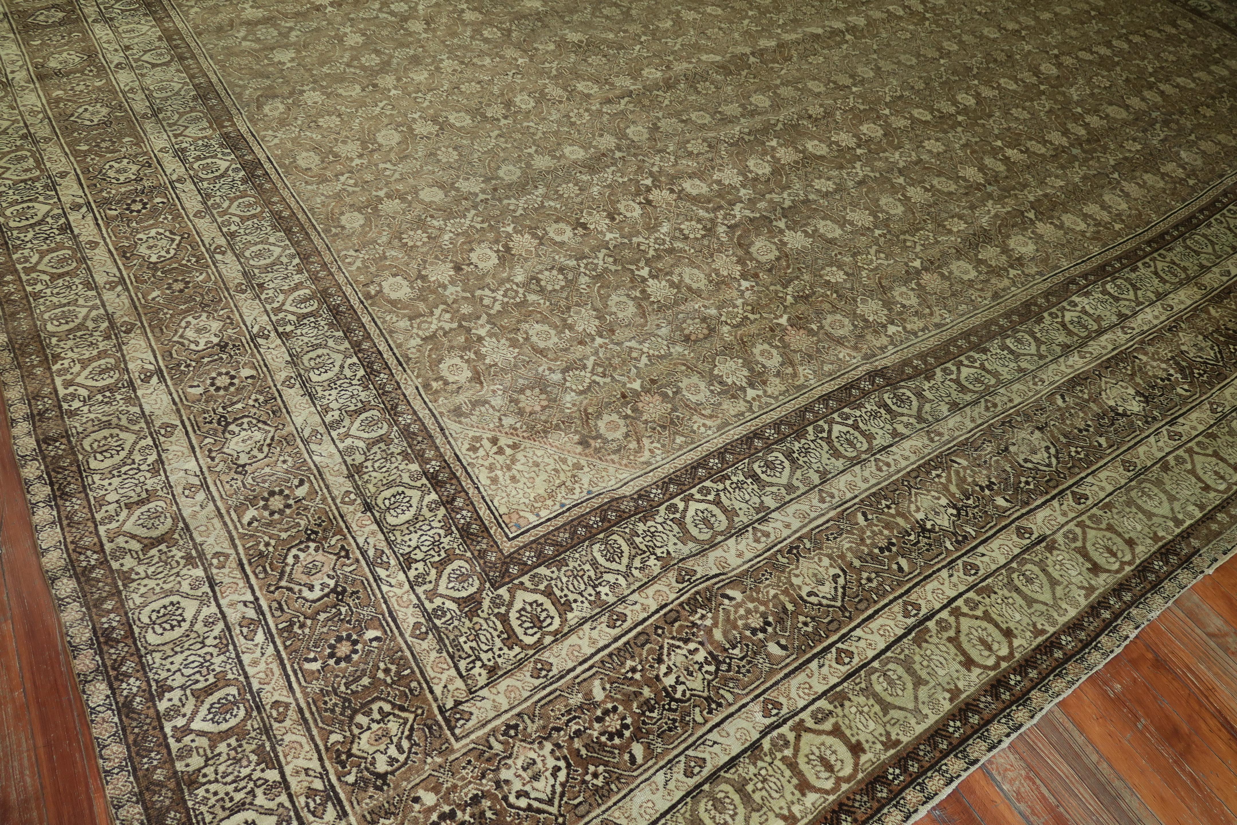 Grand tapis carré persan Tabriz Brown du 20e siècle en vente 6